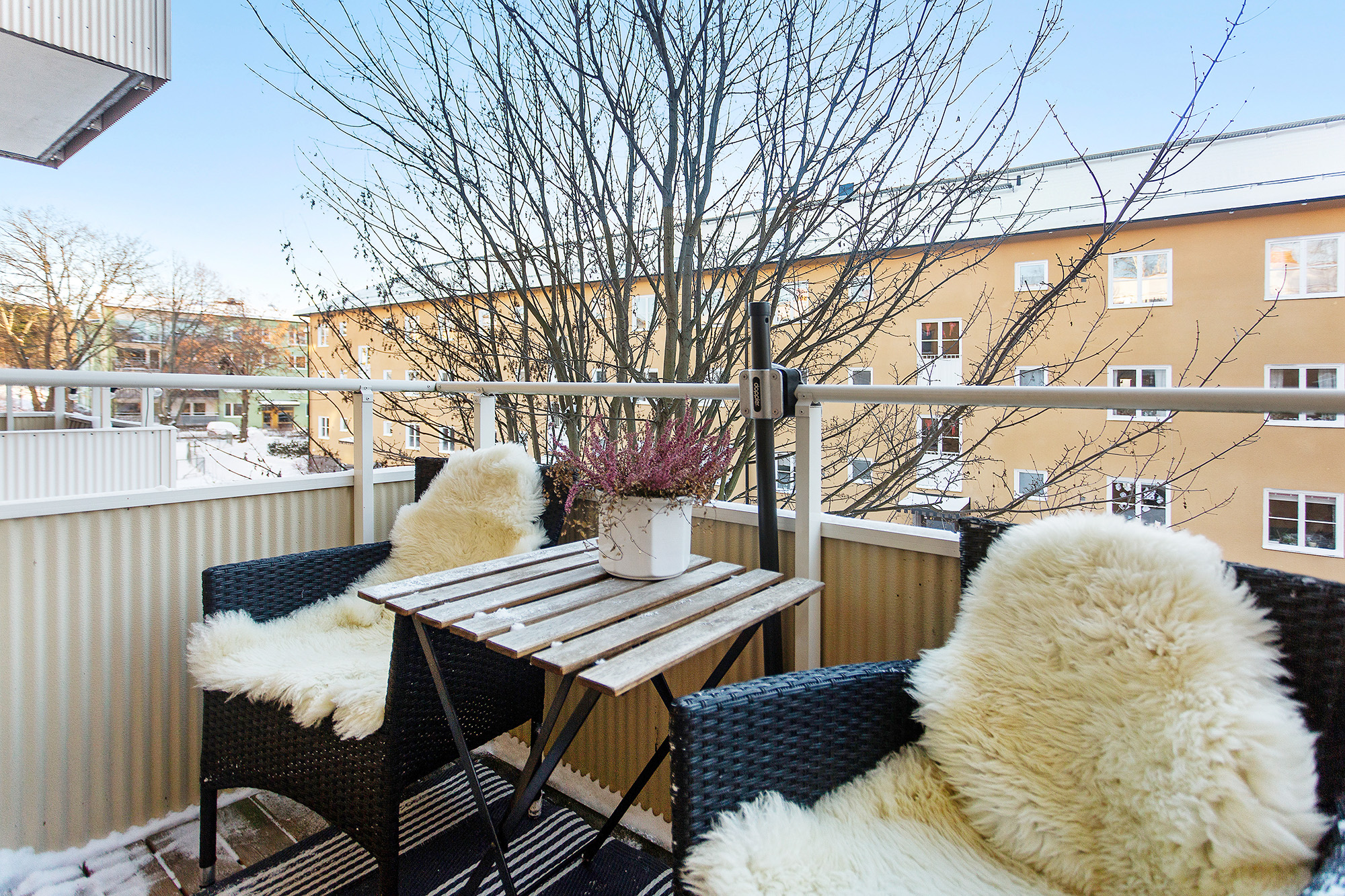 Bostadsbild från Dellensvägen 15, 2 tr, Såld i Årsta, Stockholm