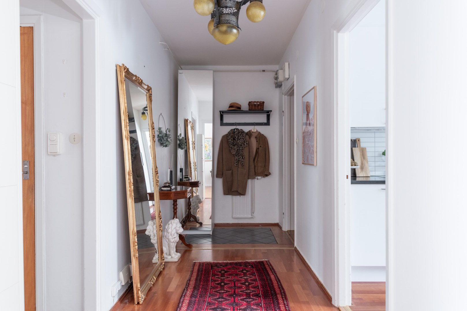 Bostadsbild från Jakobsbergsplatsen 6A, Såld i Jakobsberg, Västerås