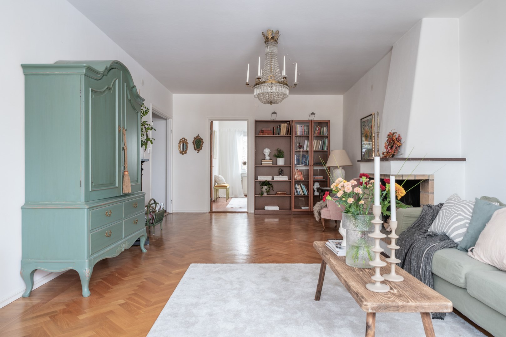 Bostadsbild från Jakobsbergsplatsen 6A, Såld i Jakobsberg, Västerås