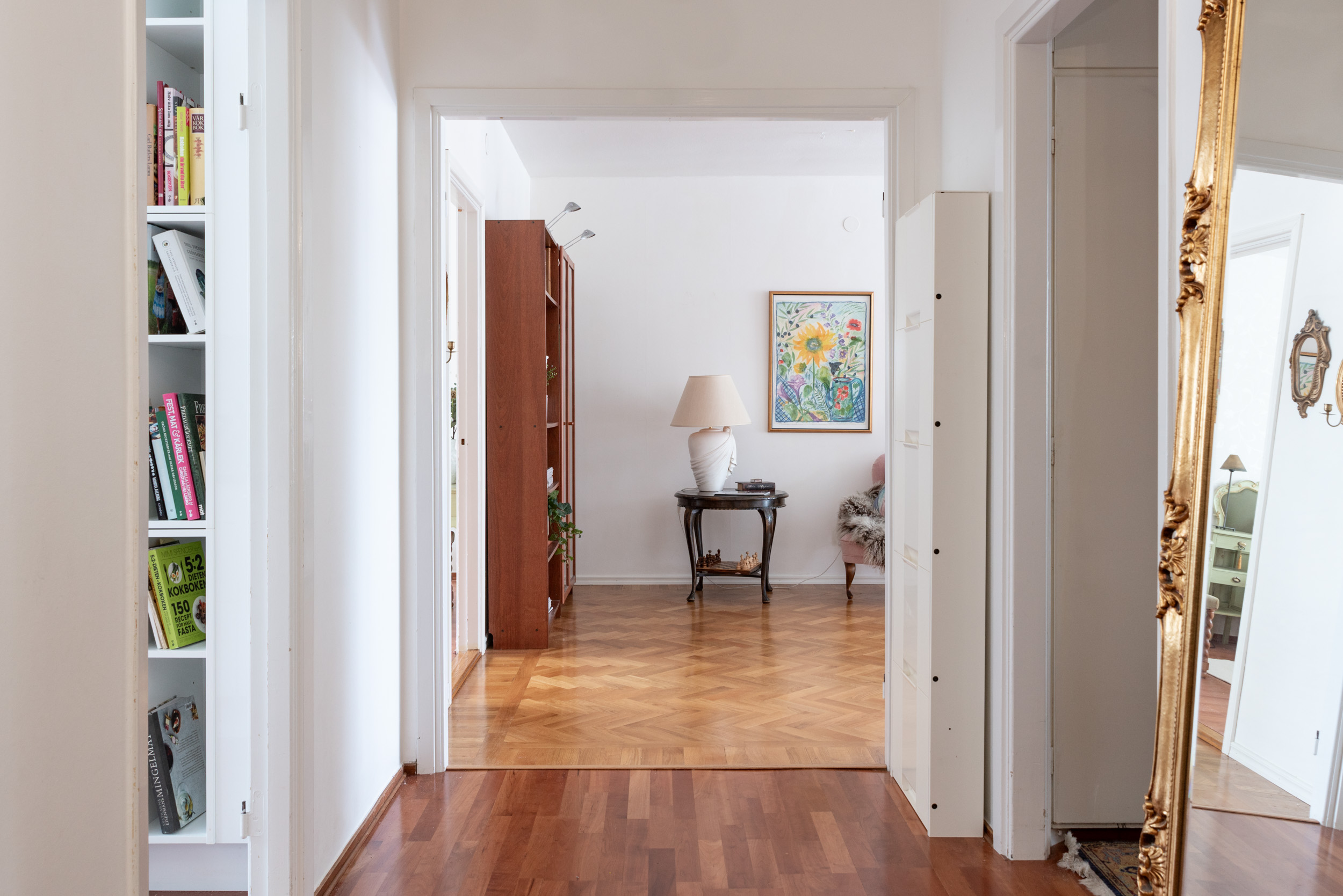 Bostadsbild från Jakobsbergsplatsen 6A, Såld i Jakobsberg, Västerås