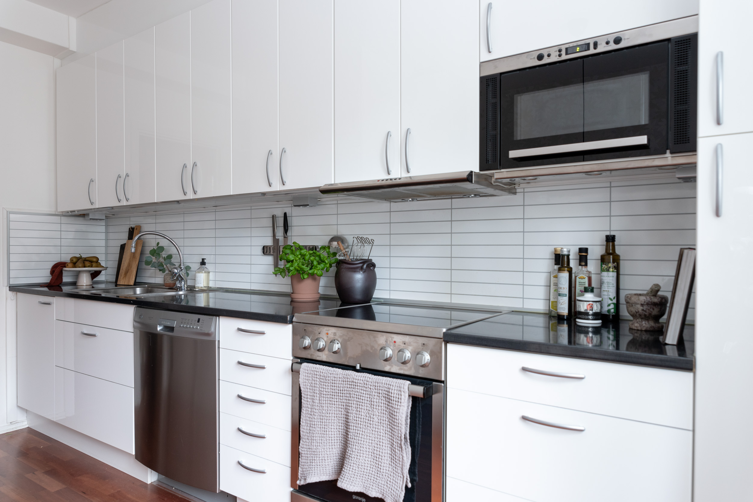 Bostadsbild från Jakobsbergsplatsen 6A, Såld i Jakobsberg, Västerås