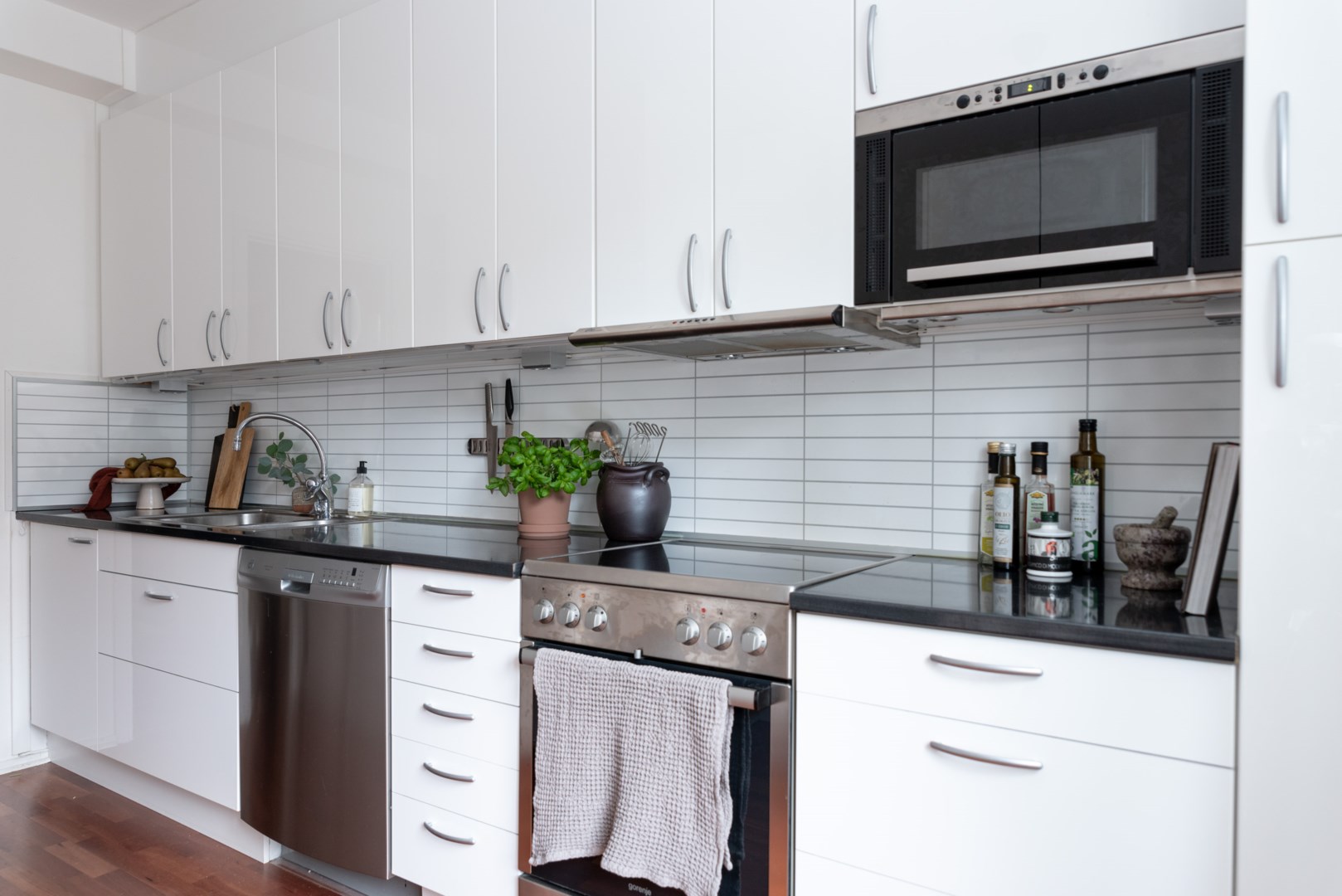 Bostadsbild från Jakobsbergsplatsen 6A, Såld i Jakobsberg, Västerås