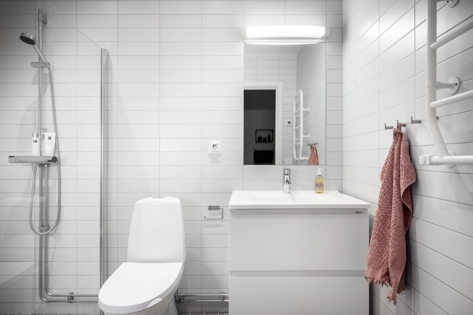 Bostadsbild från Tollarevägen 4, 2 tr, Såld i Tollare, Nacka