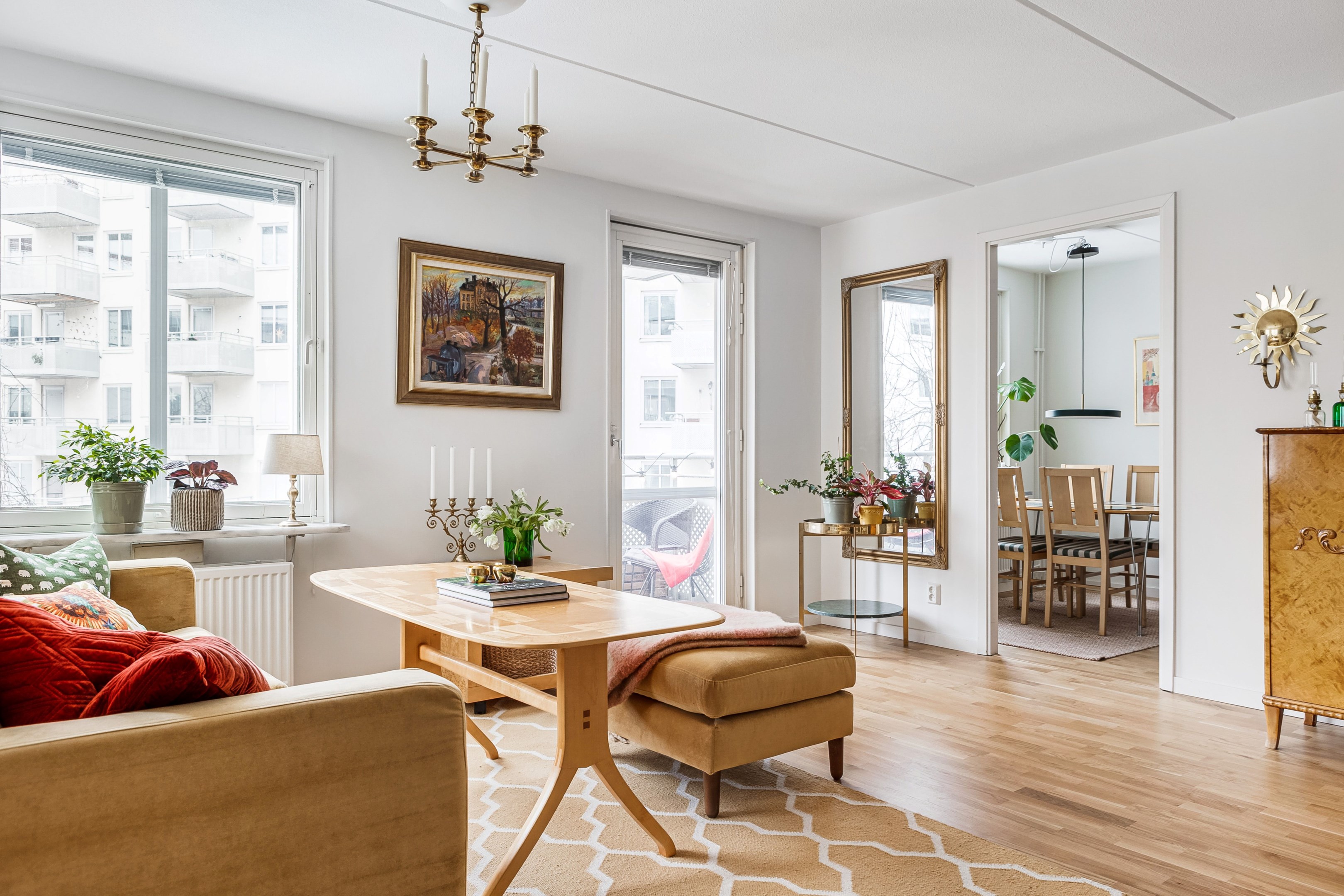 Bostadsbild från Karlavägen 4, 3 tr, Såld i Östermalm - Lärkstan, Stockholm