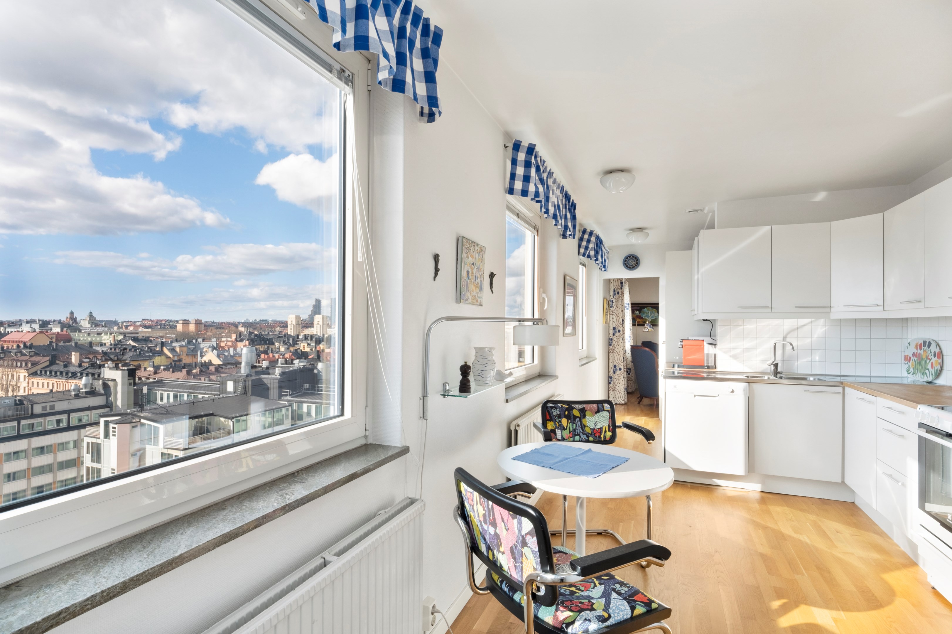 Bostadsbild från Pipersgatan 16, vån 9 & 10, Såld i Kungsholmen, Stockholm