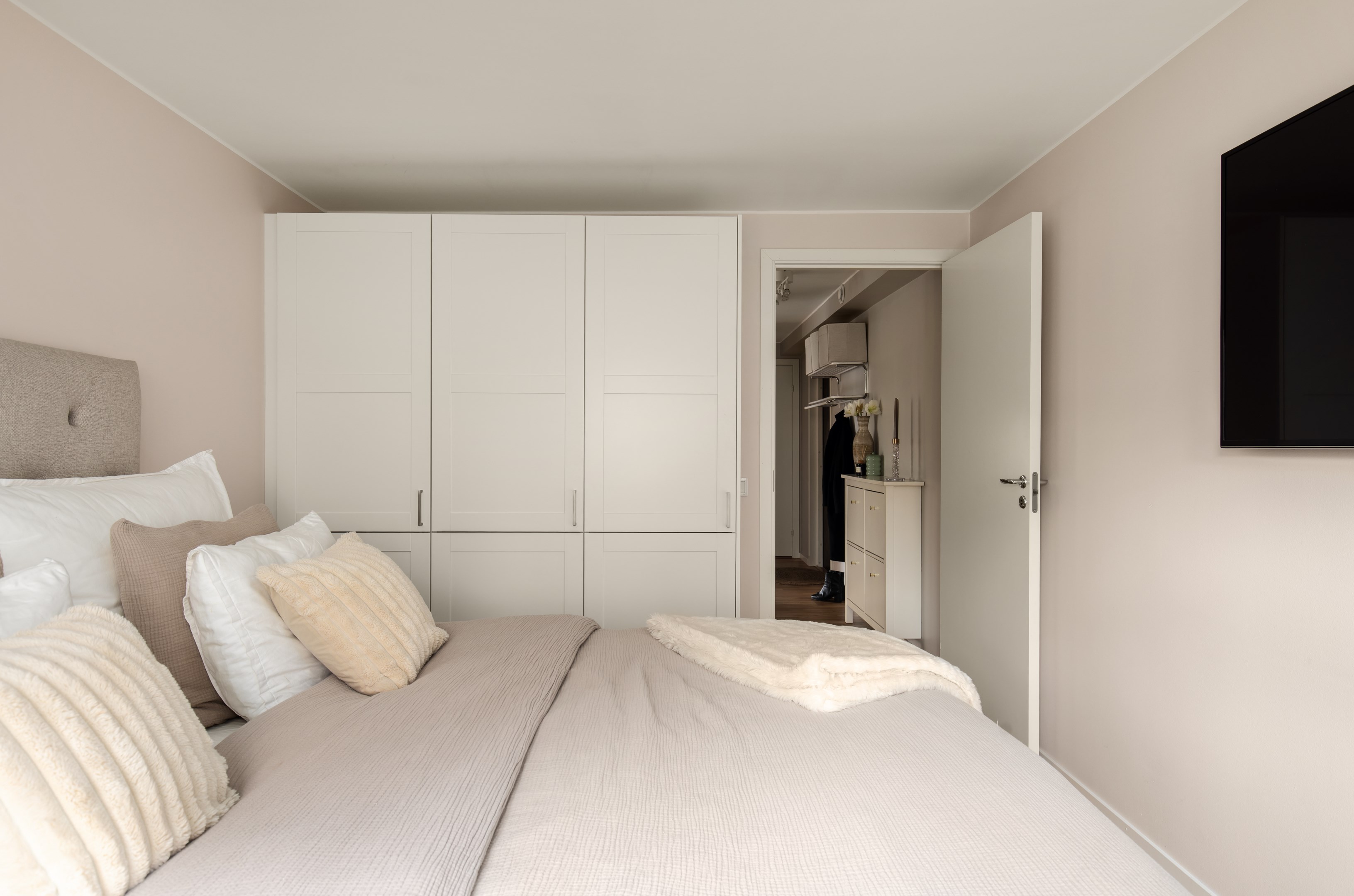 Bostadsbild från Landåvägen 75, Till salu i Jarlaberg, Nacka