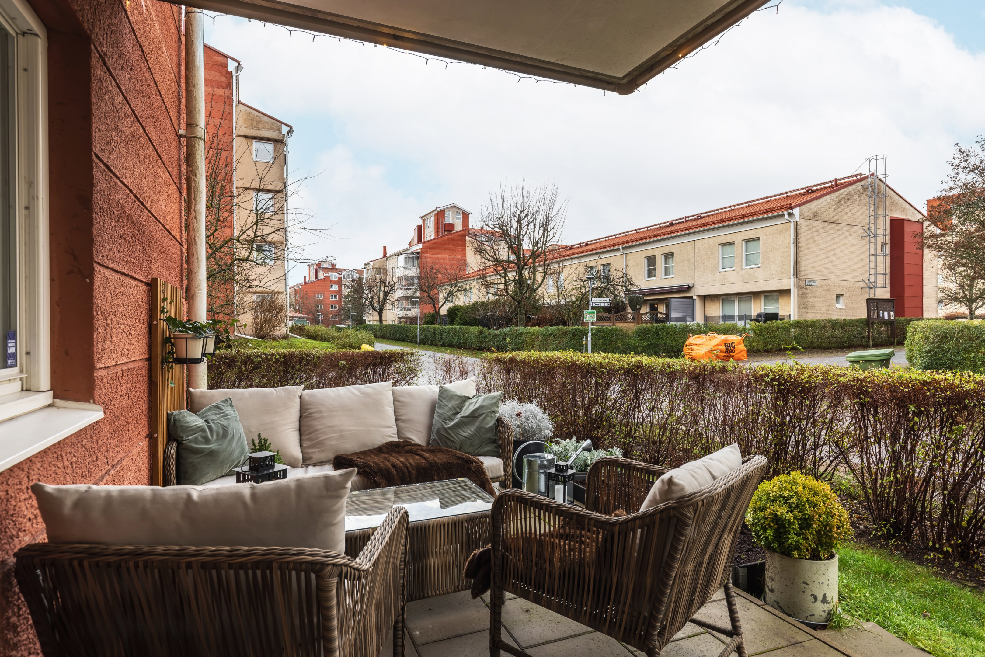 Bostadsbild från Landåvägen 75, Till salu i Jarlaberg, Nacka