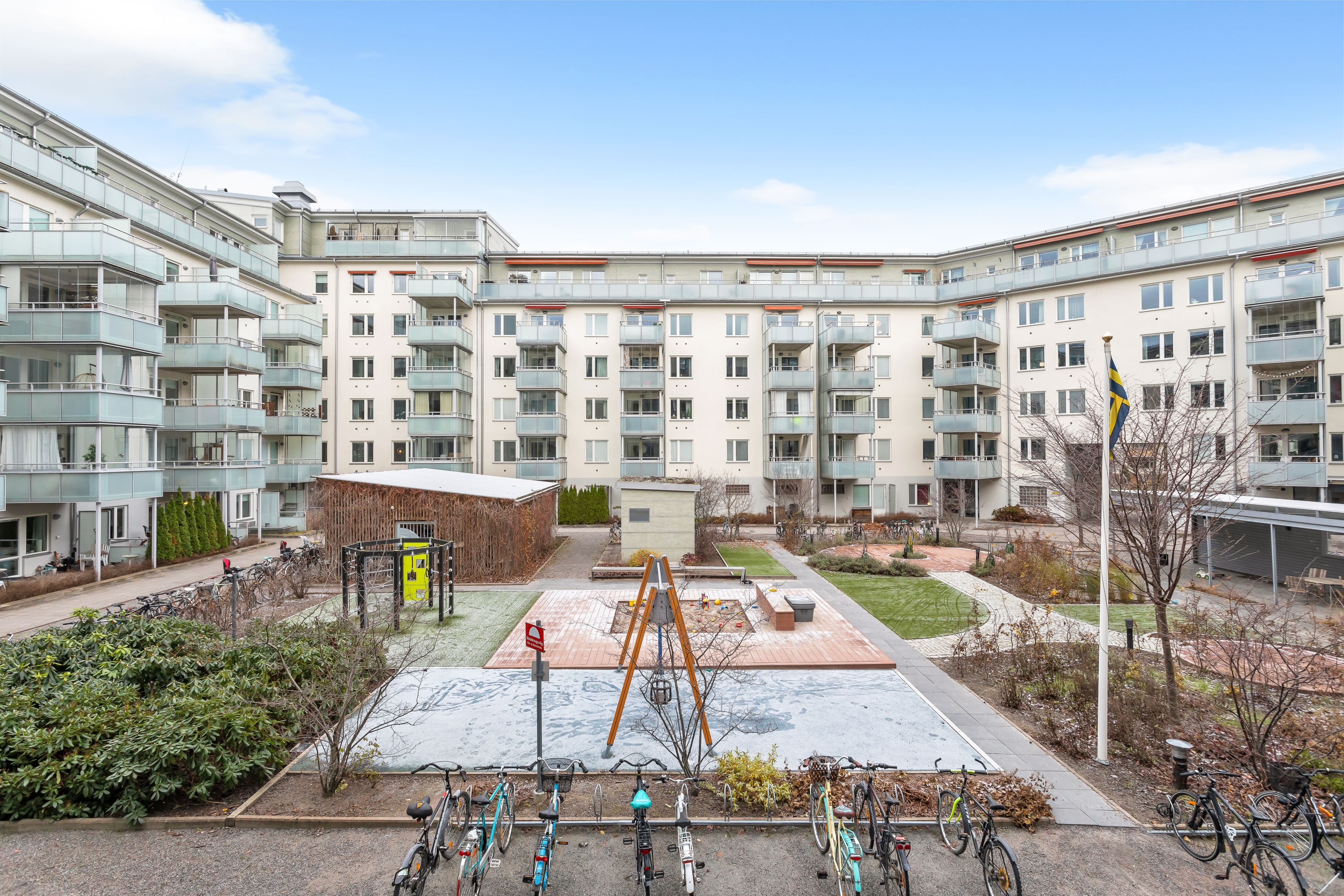 Bostadsbild från Tullgarnsgatan 27, Såld i Kungsängen, Uppsala