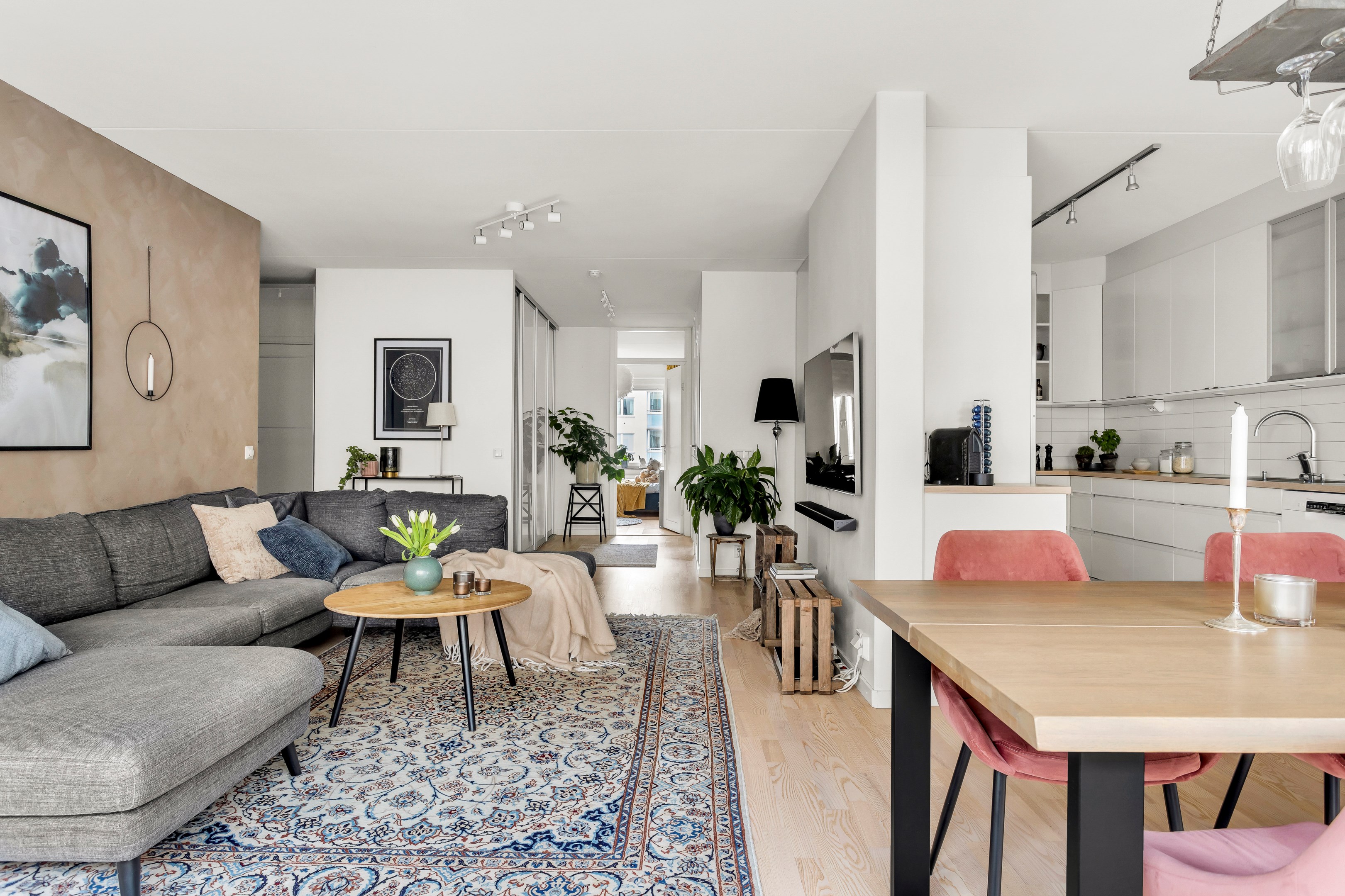 Bostadsbild från Tullgarnsgatan 27, Såld i Kungsängen, Uppsala