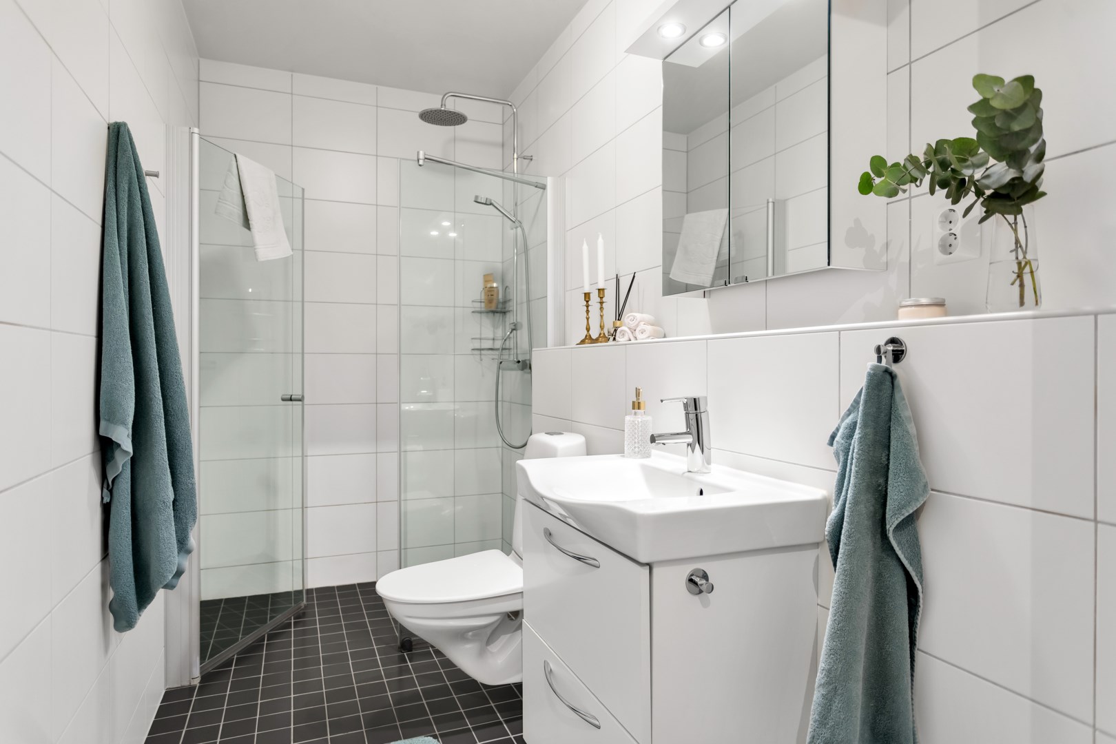 Bostadsbild från Tullgarnsgatan 27, Såld i Kungsängen, Uppsala