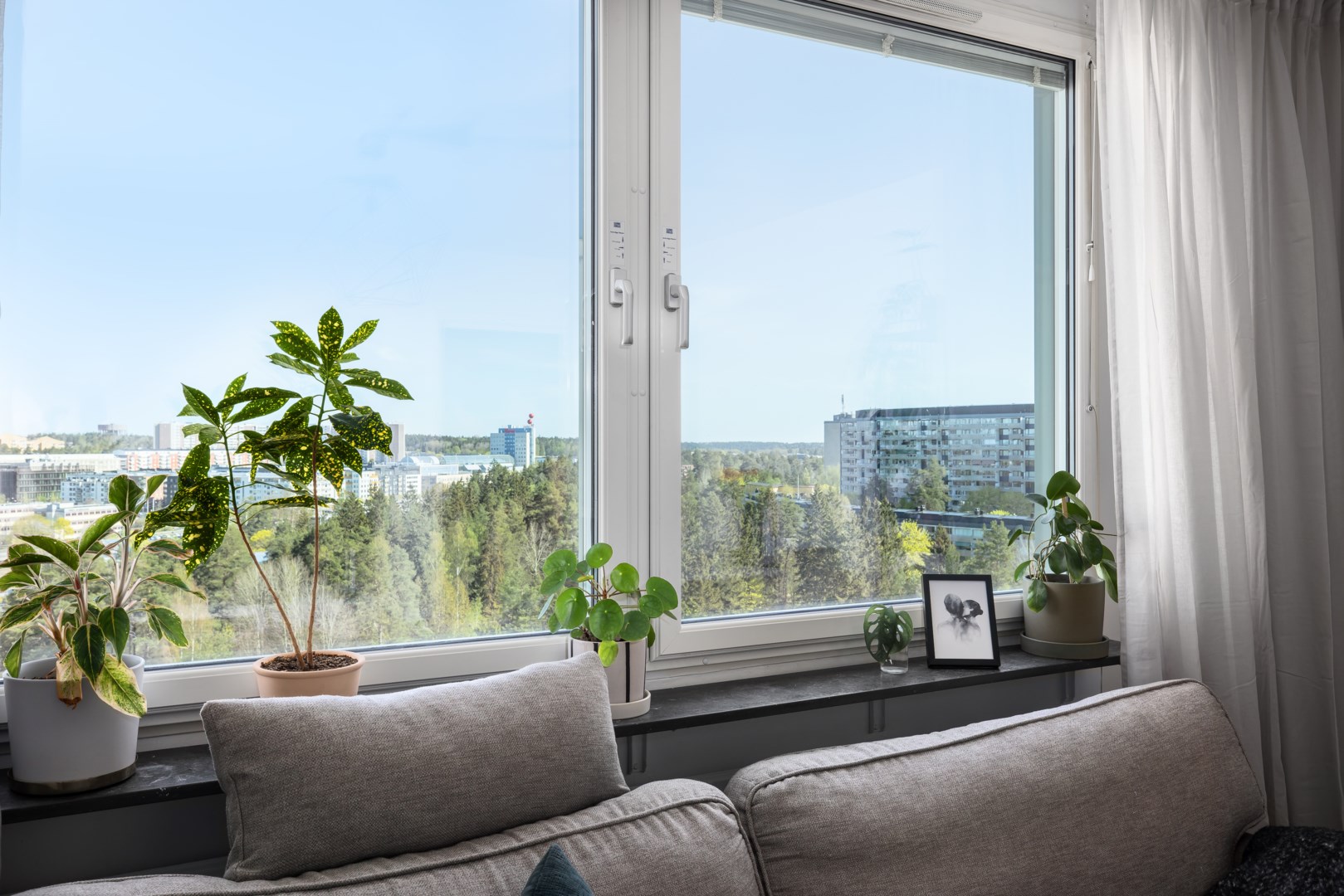 Bostadsbild från Näsbydalsvägen 16, 14tr, Såld i Näsbydal, Täby