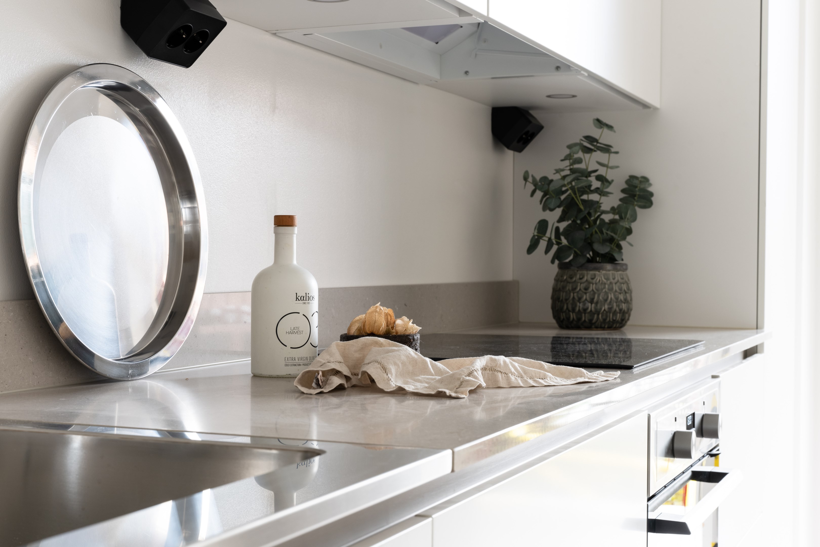 Bostadsbild från Fabrikörvägen 15, 2 tr, Såld i Nacka Strand, Nacka