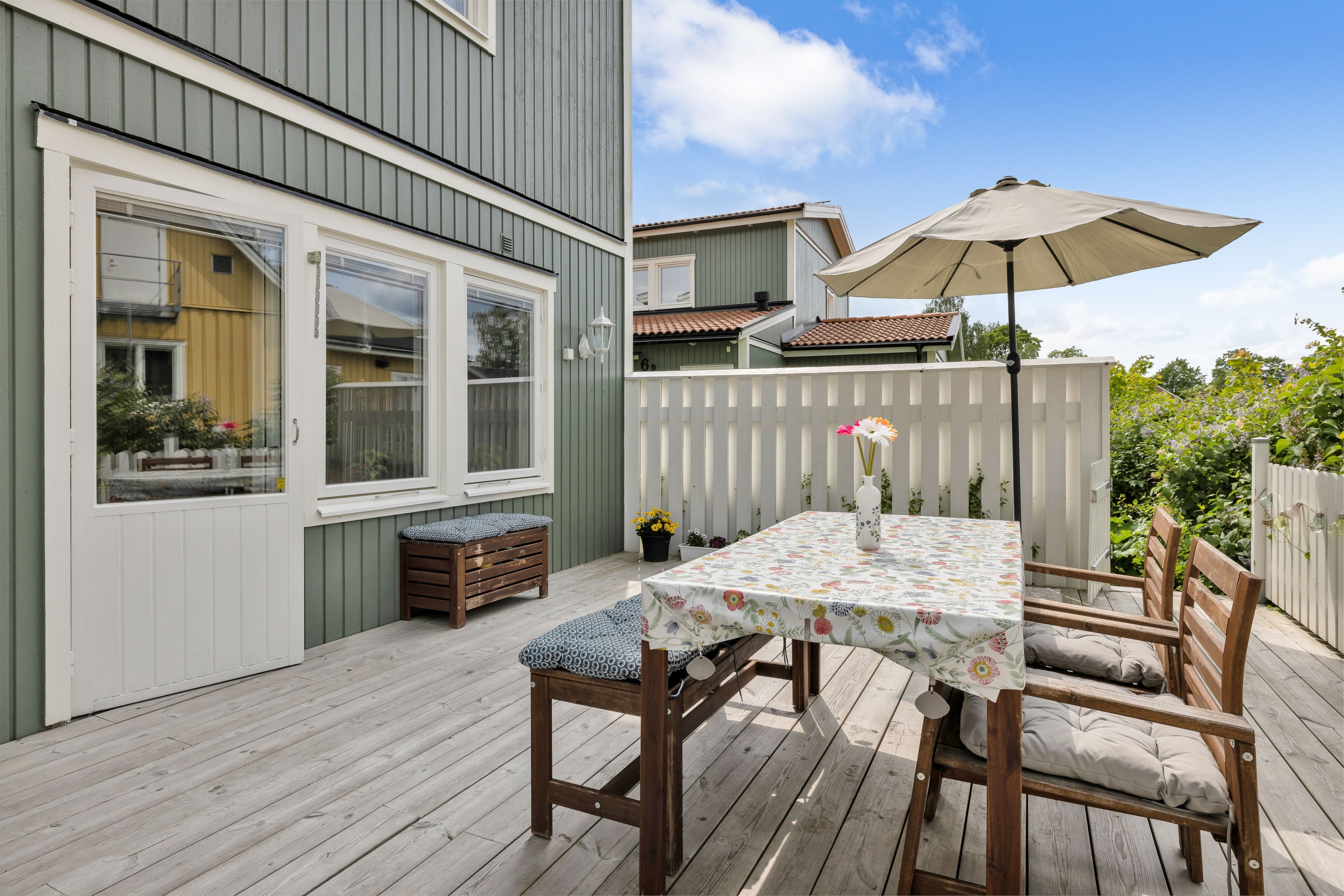 Bostadsbild från Fibyvägen 6C, Såld i Vänge, Uppsala