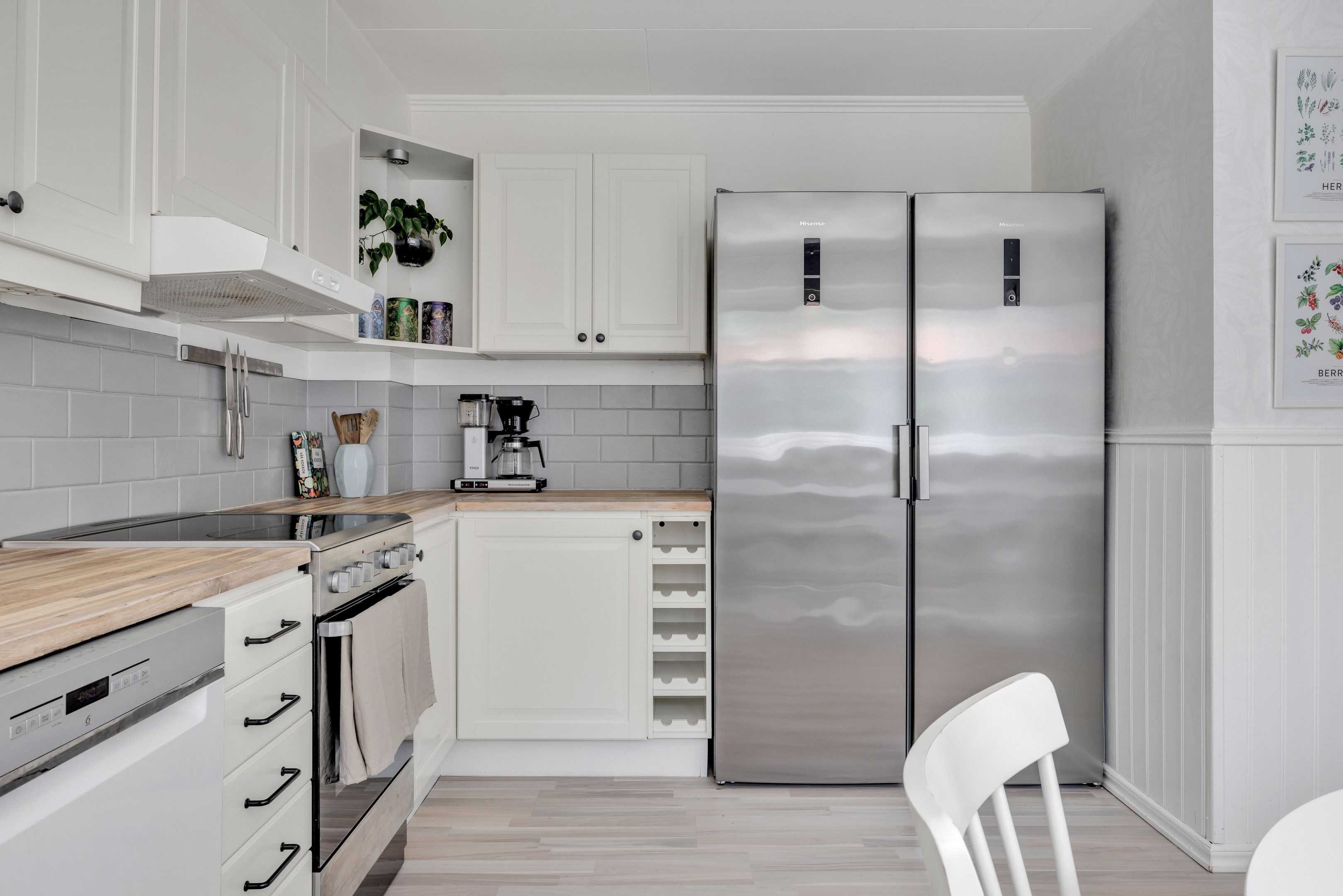 Bostadsbild från Fibyvägen 6C, Såld i Vänge, Uppsala