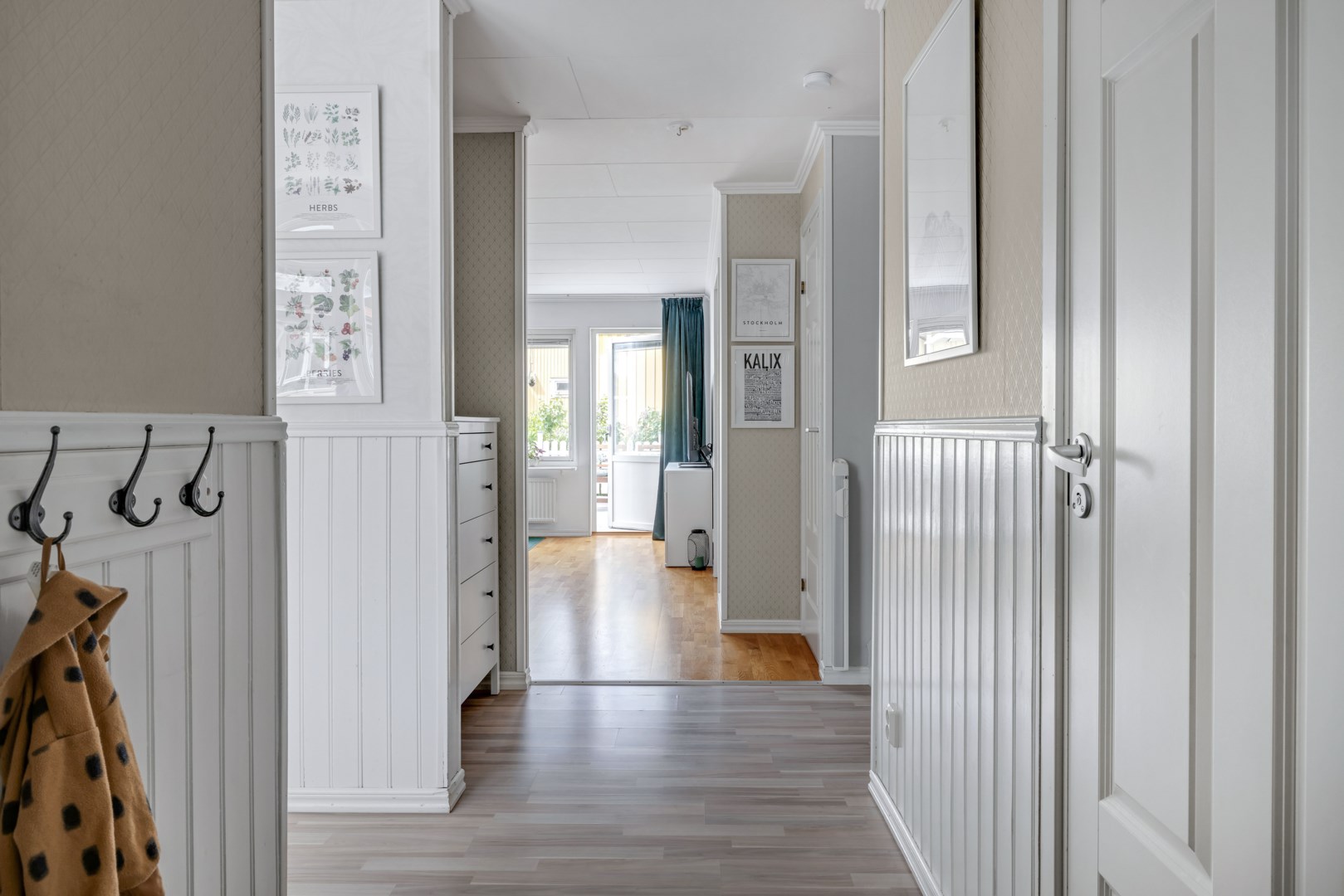 Bostadsbild från Fibyvägen 6C, Såld i Vänge, Uppsala