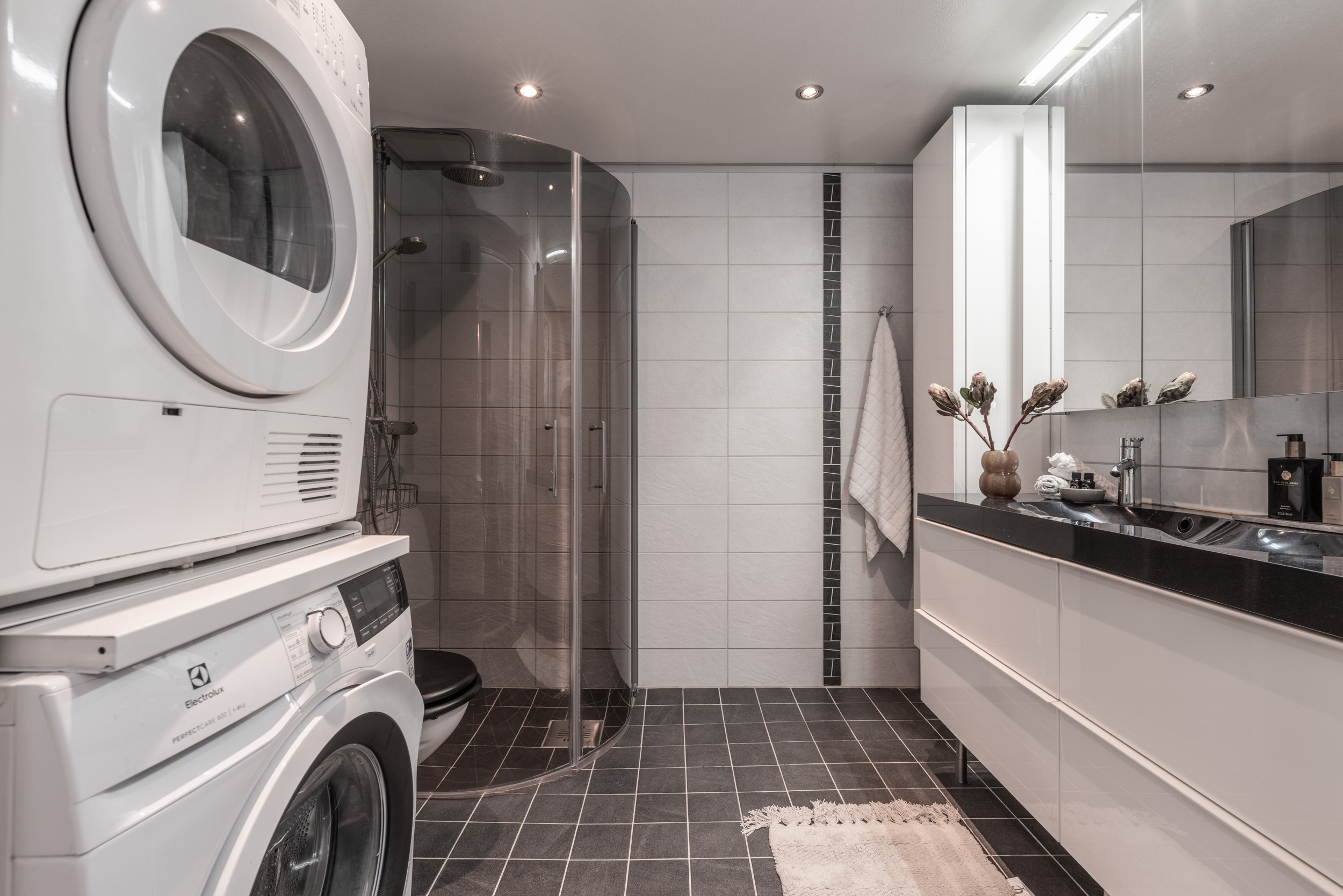 Bostadsbild från Karlsgatan 15C, Såld i Centrum, Västerås