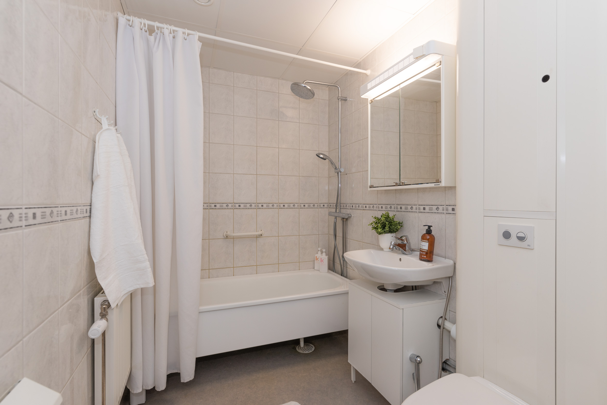 Bostadsbild från Vetterslundsgatan 46, Kommande i Vetterslund, Västerås