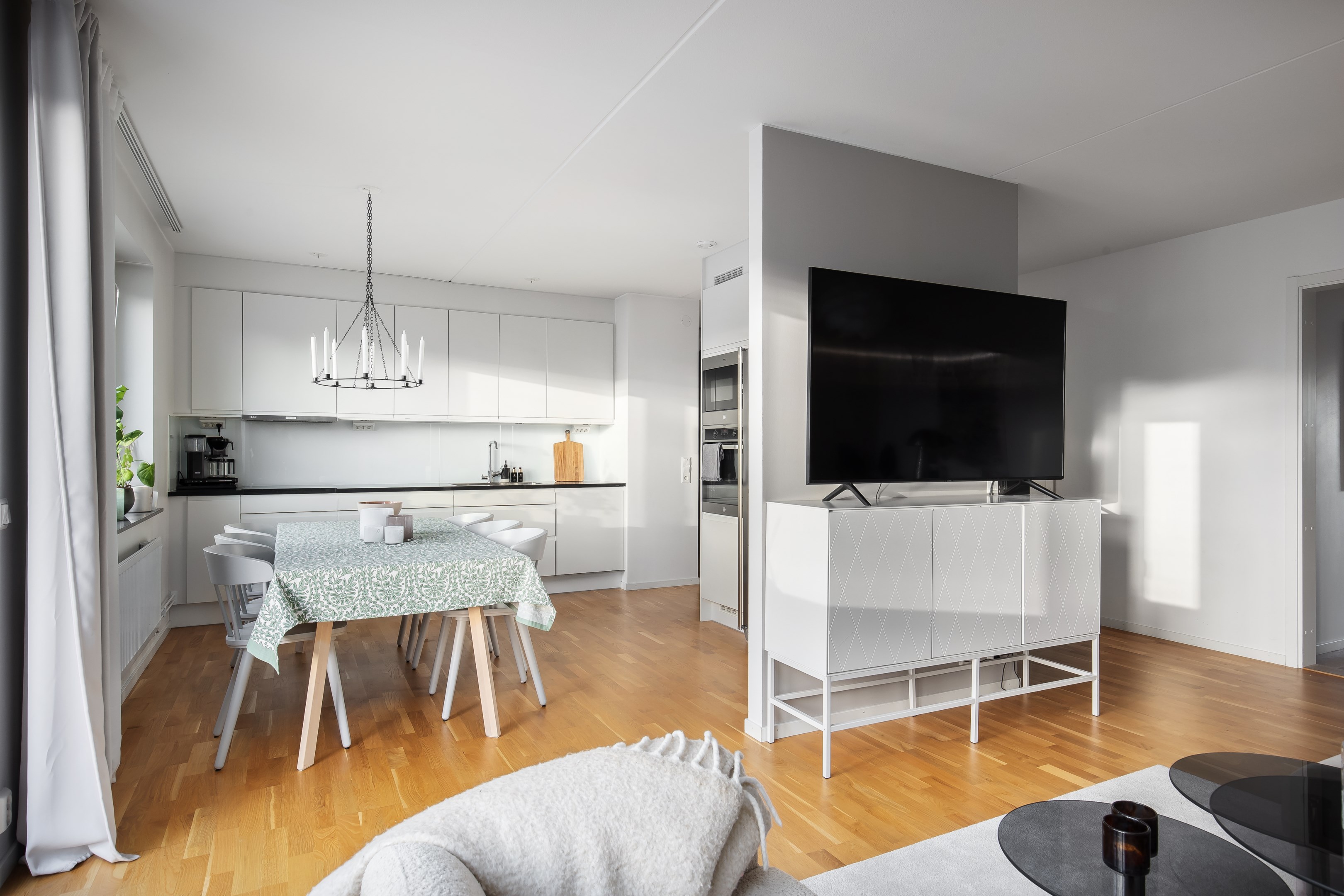 Bostadsbild från Hedenströms väg 11, 5/5 tr, Såld i Tollare, Nacka