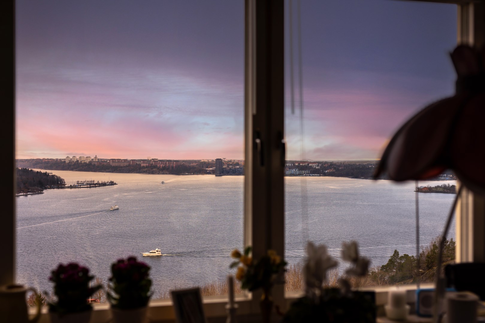 Bostadsbild från Fyrspannsvägen 41, Såld i Jarlaberg, Nacka