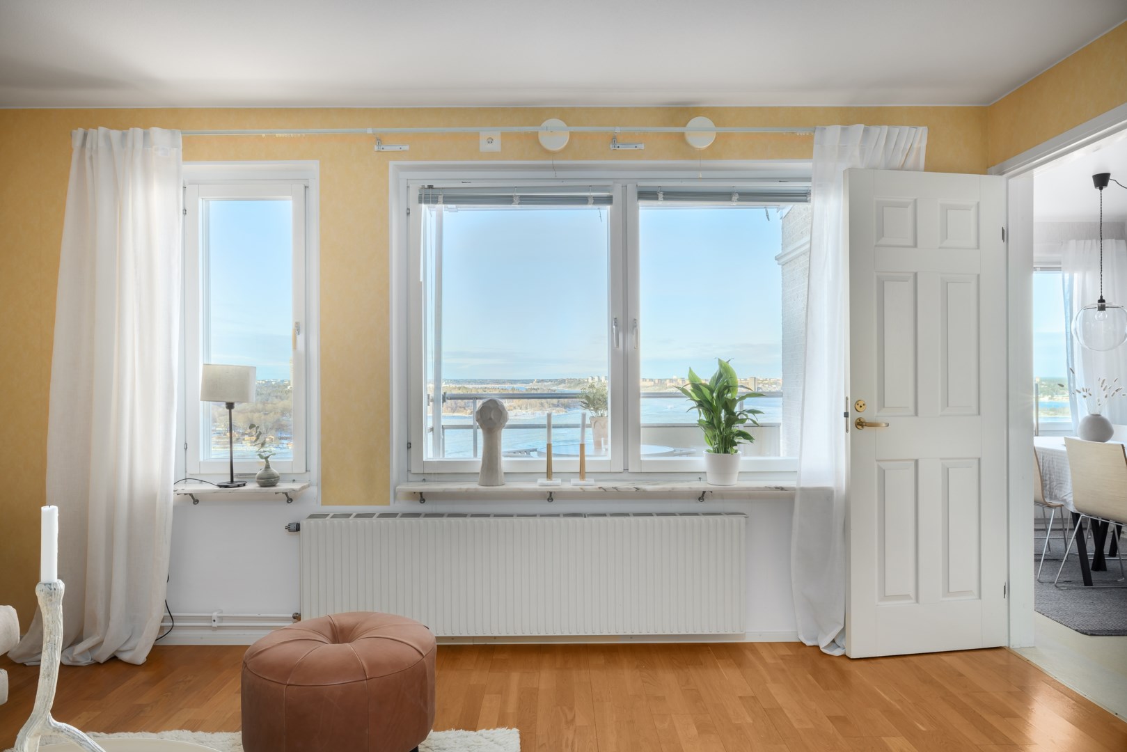 Bostadsbild från Fyrspannsvägen 41, Såld i Jarlaberg, Nacka