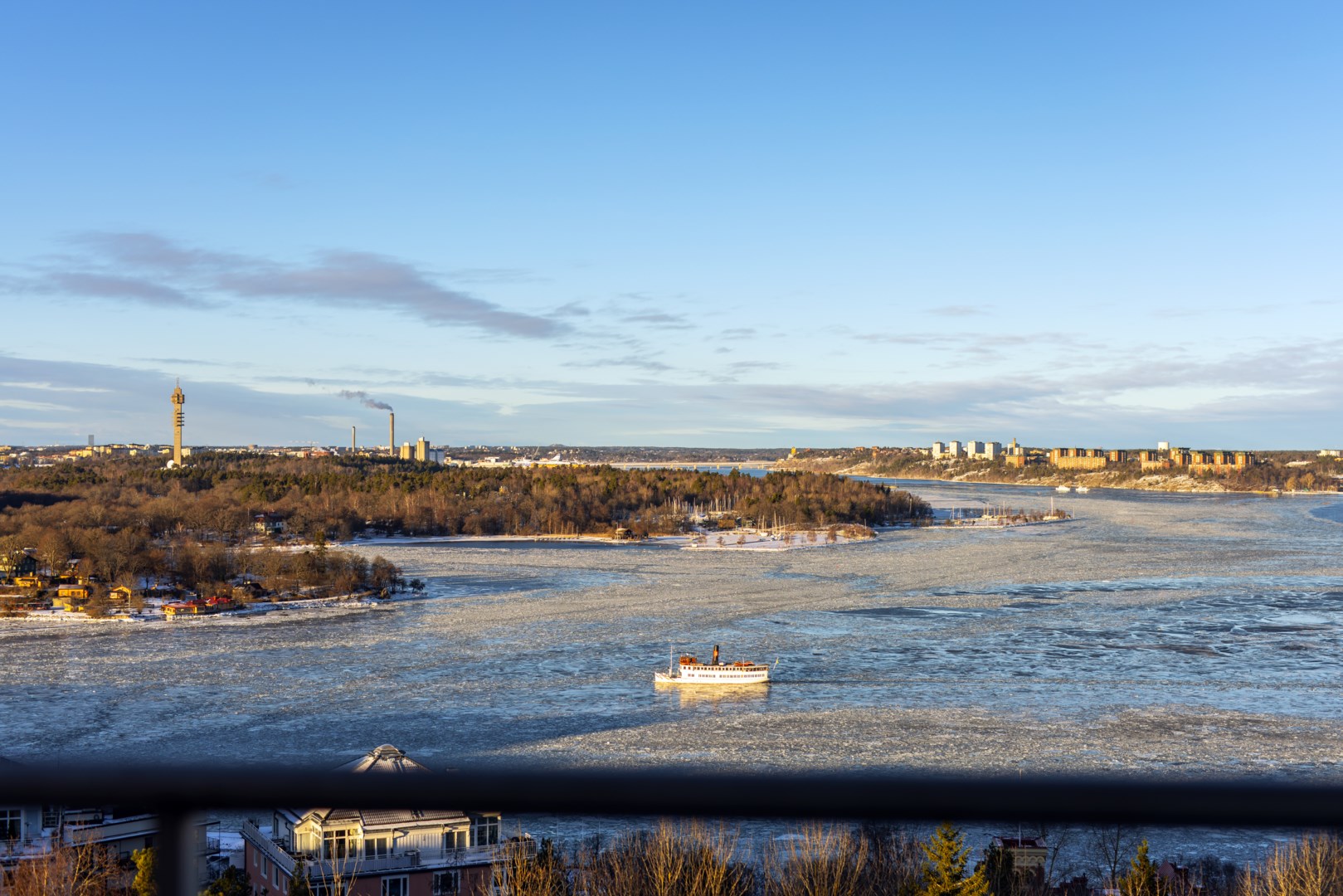 Bostadsbild från Fyrspannsvägen 41, Såld i Jarlaberg, Nacka