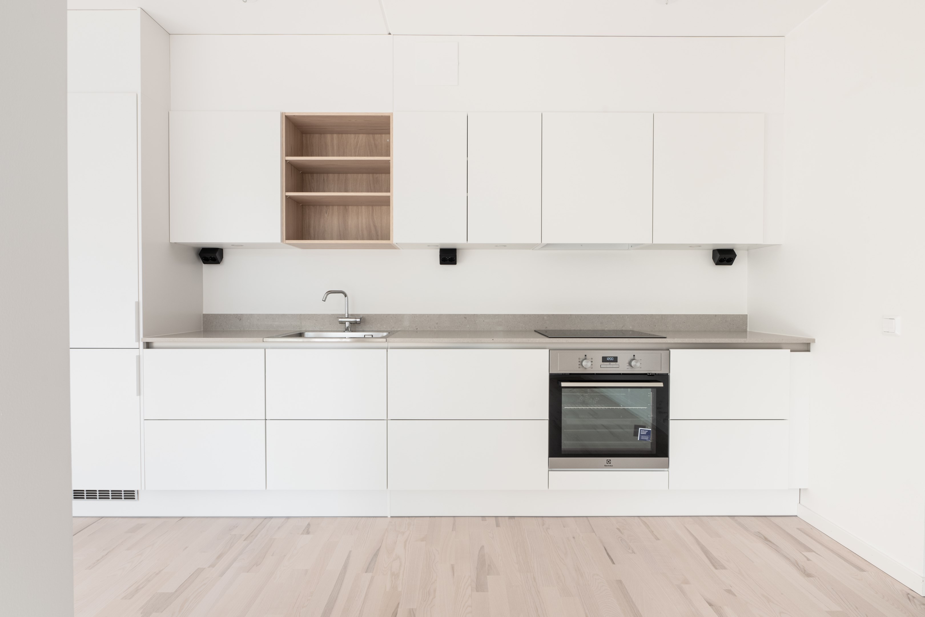 Bostadsbild från Fabrikörvägen 15, 8 tr, Såld i Nacka Strand, Nacka