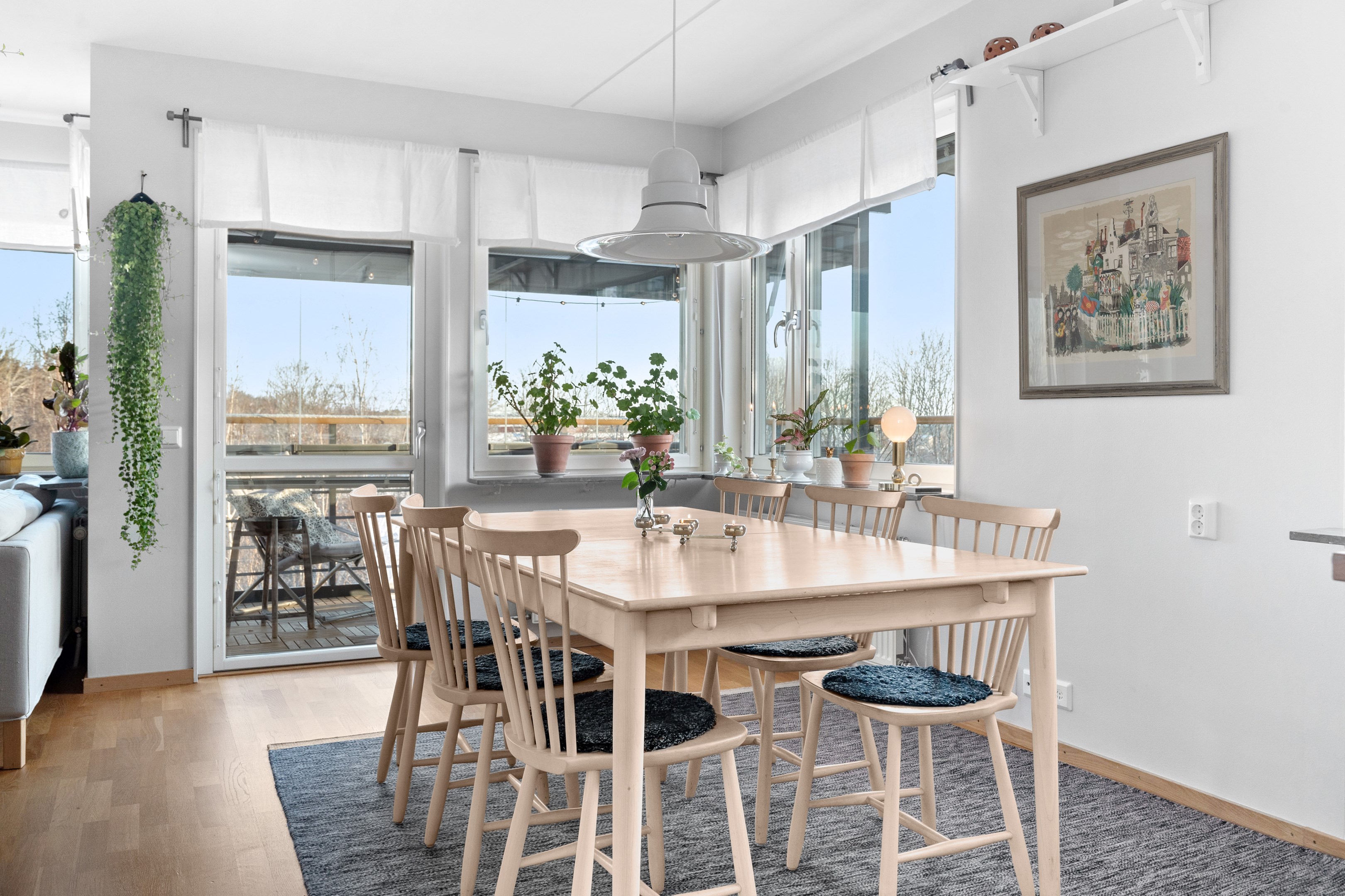 Bostadsbild från Svartbäcksgatan 123, Såld i Svartbäcken, Uppsala