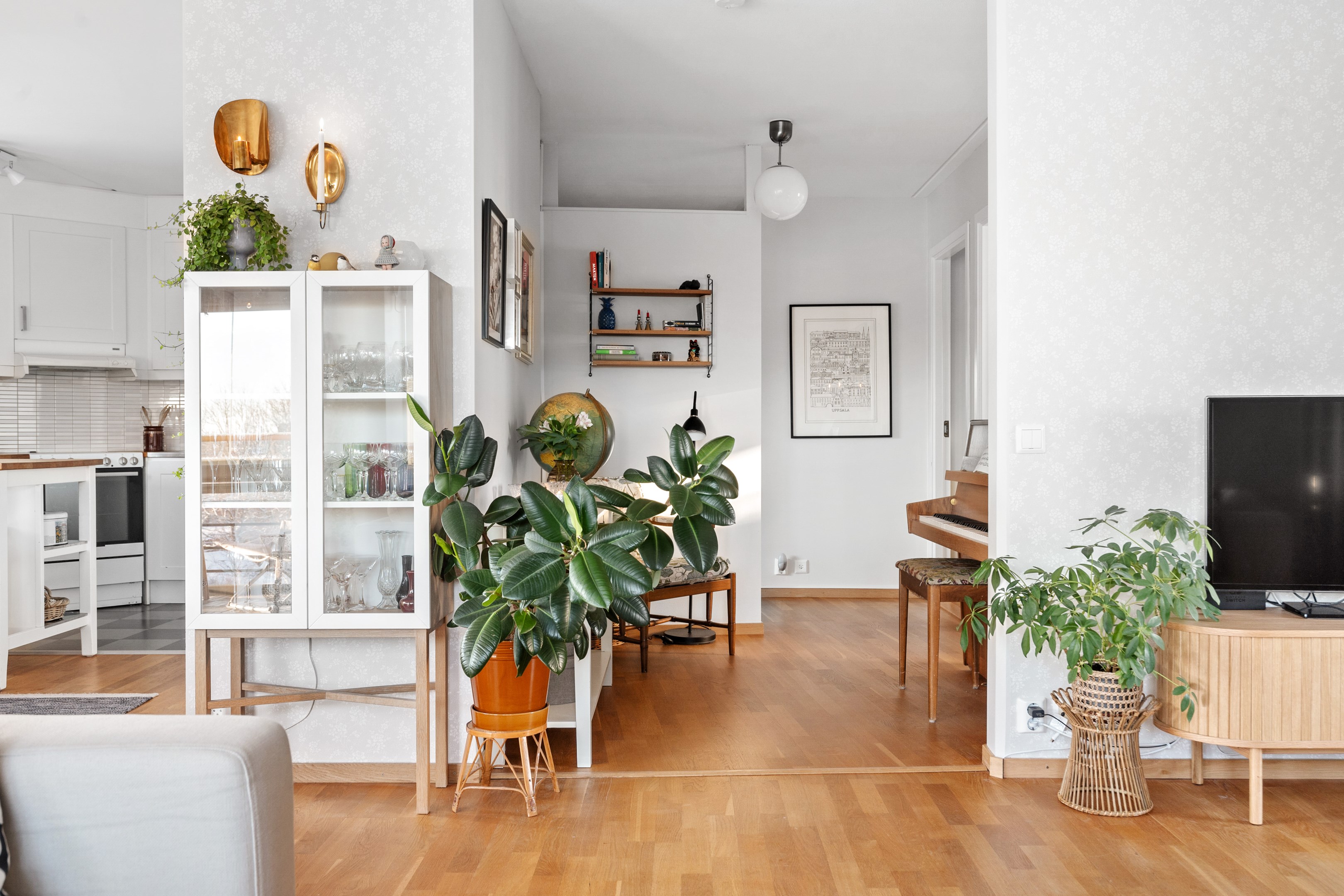 Bostadsbild från Svartbäcksgatan 123, Såld i Svartbäcken, Uppsala