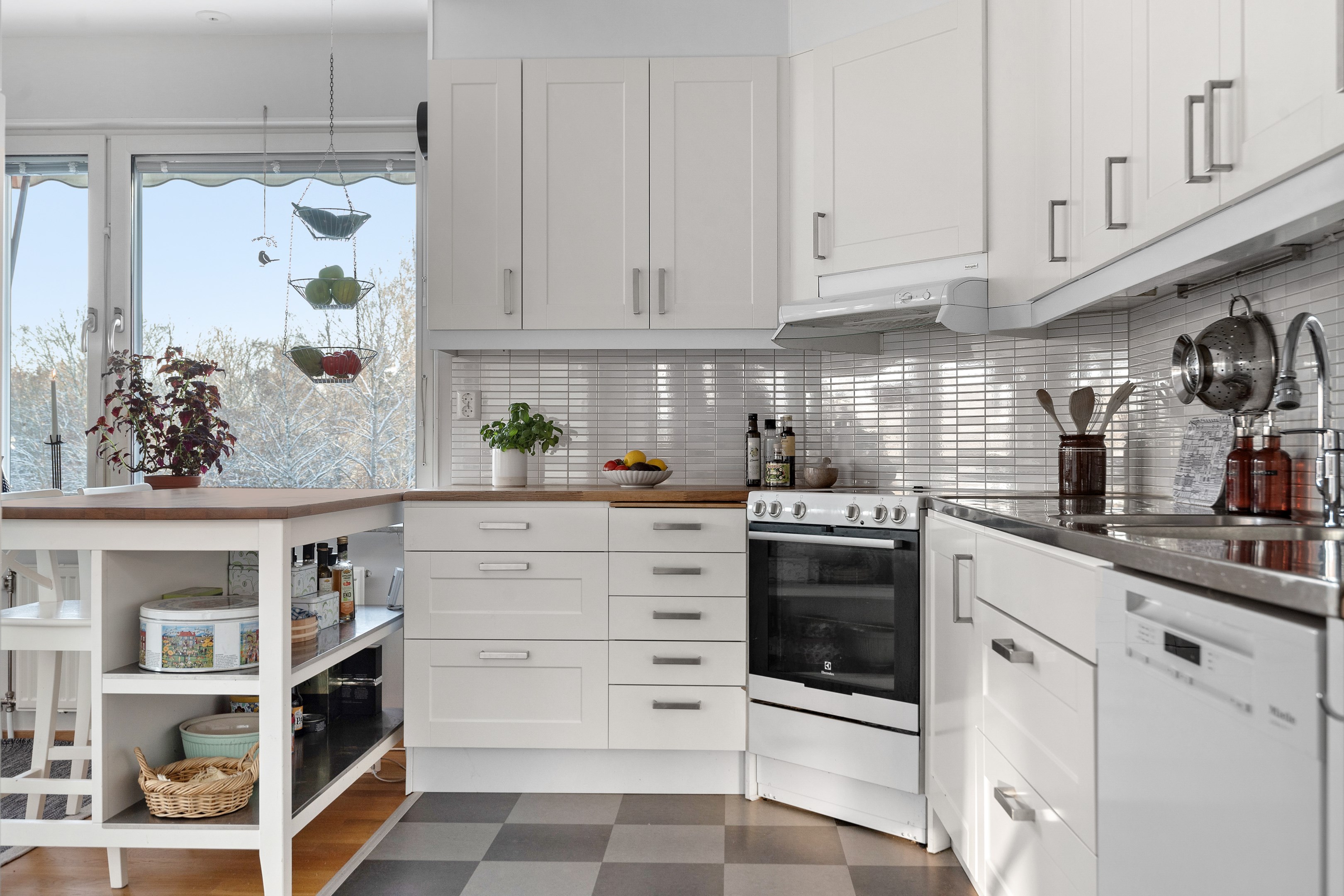 Bostadsbild från Svartbäcksgatan 123, Såld i Svartbäcken, Uppsala