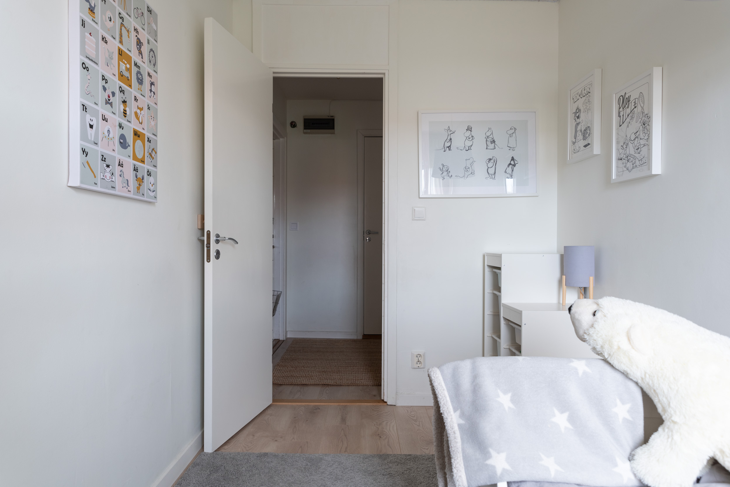 Bostadsbild från Knotavägen 30, Såld i Bjurhovda, Västerås