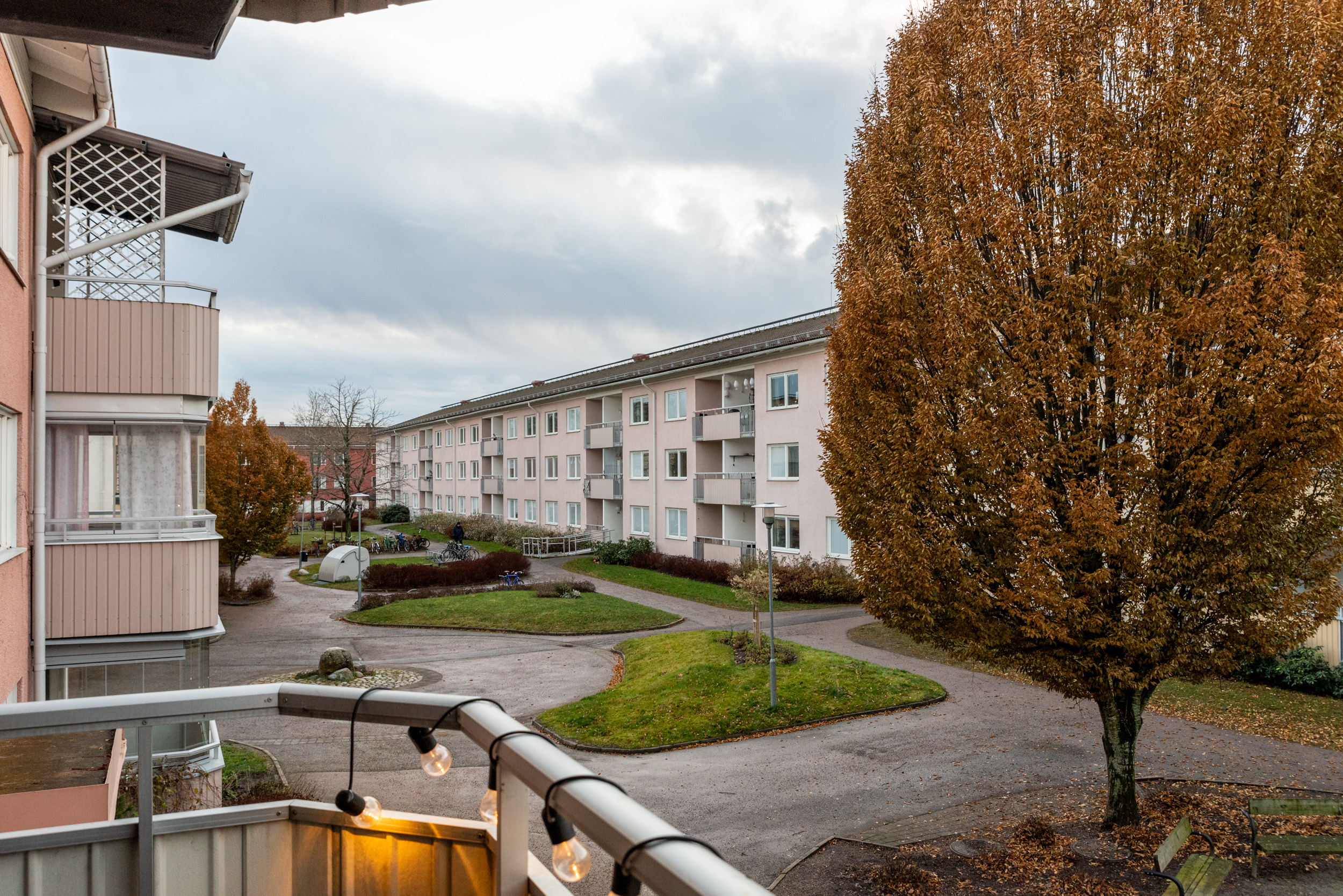 Bostadsbild från Knotavägen 30, Såld i Bjurhovda, Västerås