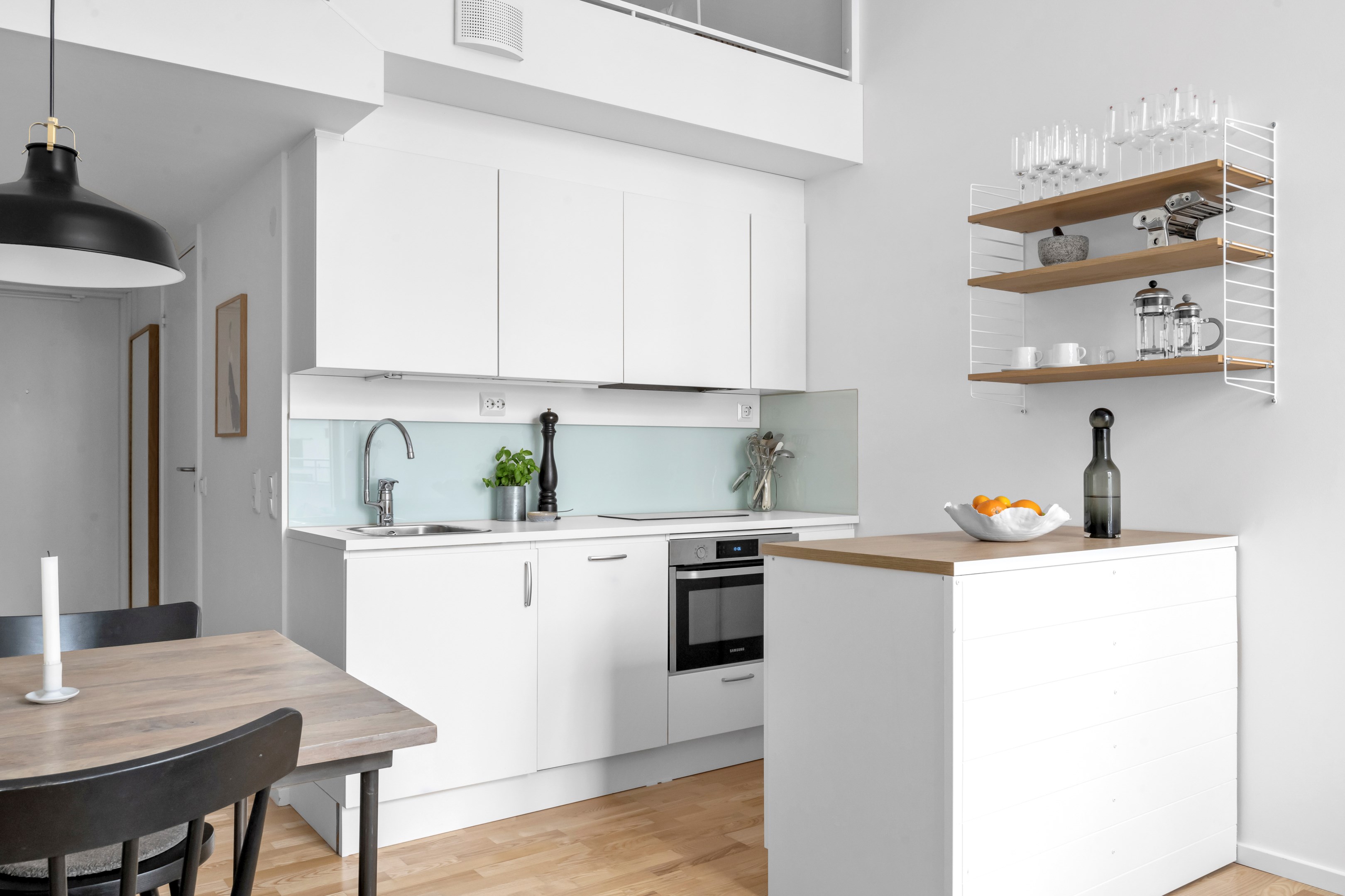 Bostadsbild från Rosendalsvägen 12, Såld i Rosendal, Uppsala