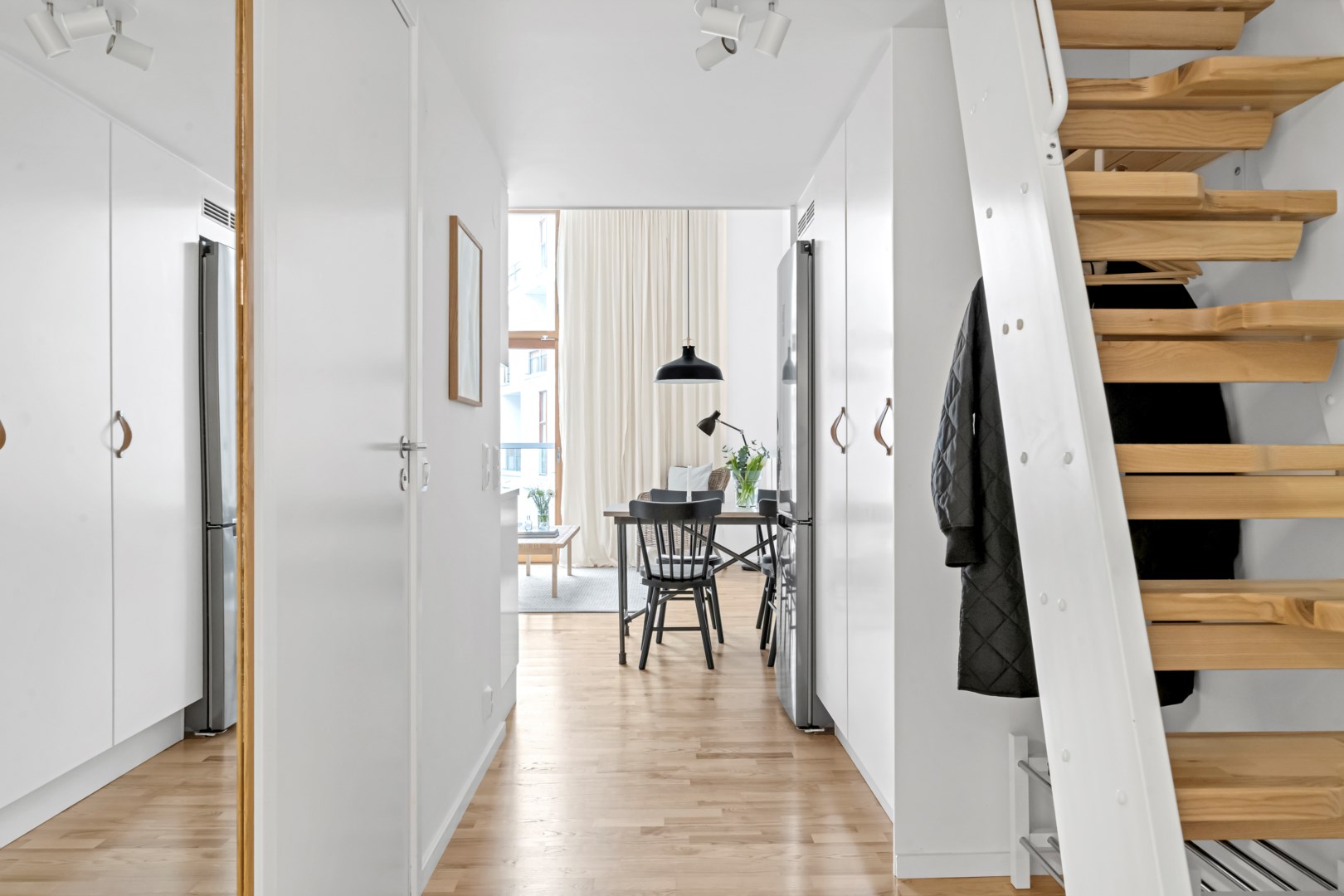 Bostadsbild från Rosendalsvägen 12, Såld i Rosendal, Uppsala