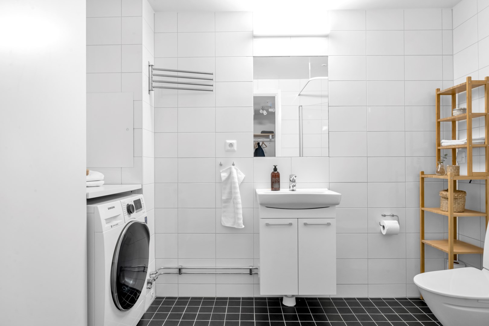 Bostadsbild från Rosendalsvägen 12, Såld i Rosendal, Uppsala