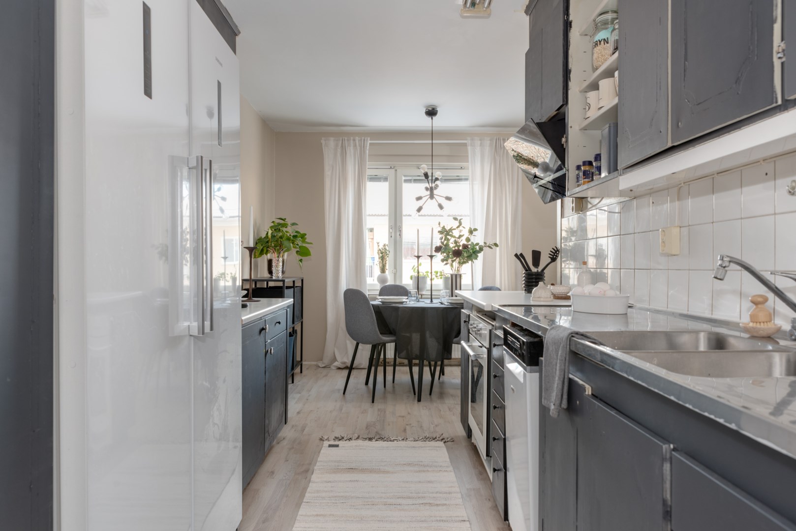 Bostadsbild från Knotavägen 38, Såld i Bjurhovda, Västerås