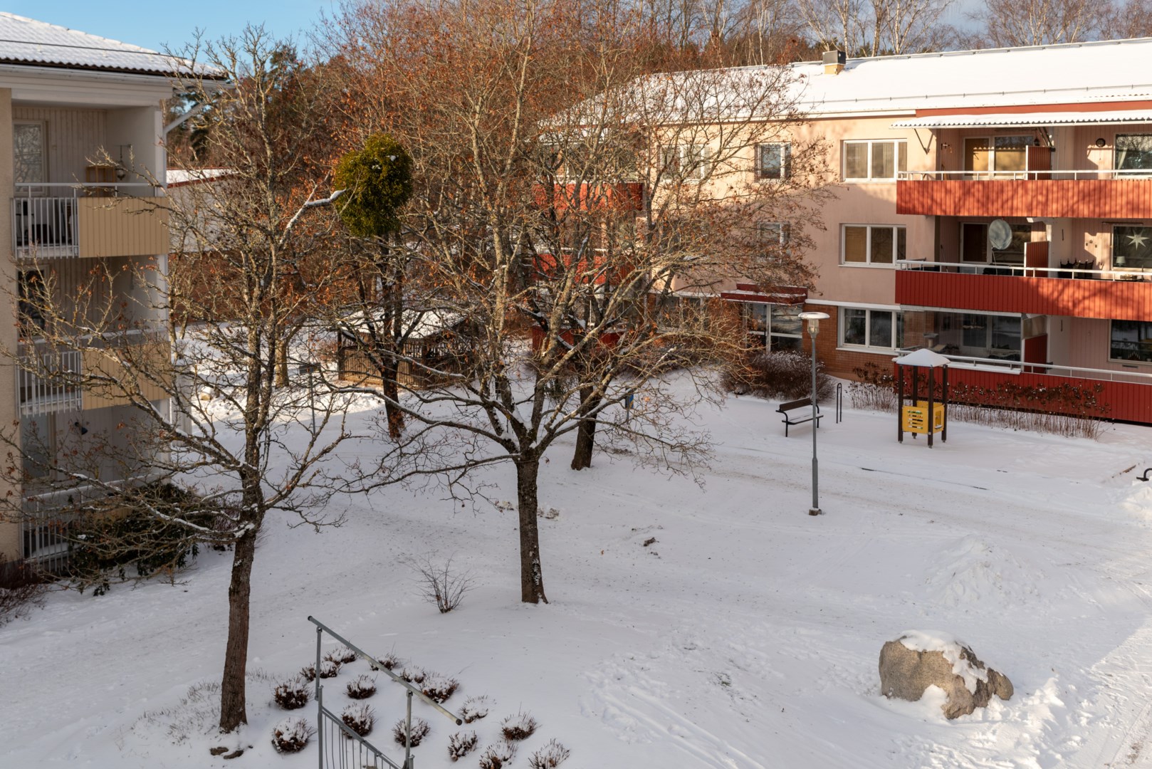 Bostadsbild från Knotavägen 38, Såld i Bjurhovda, Västerås