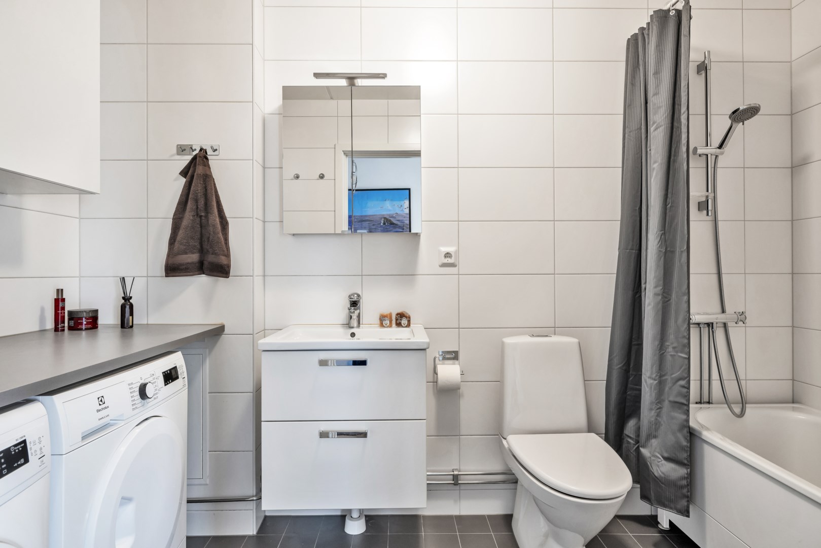 Bostadsbild från Bäcklösavägen 3, Till salu i Ultuna, Uppsala