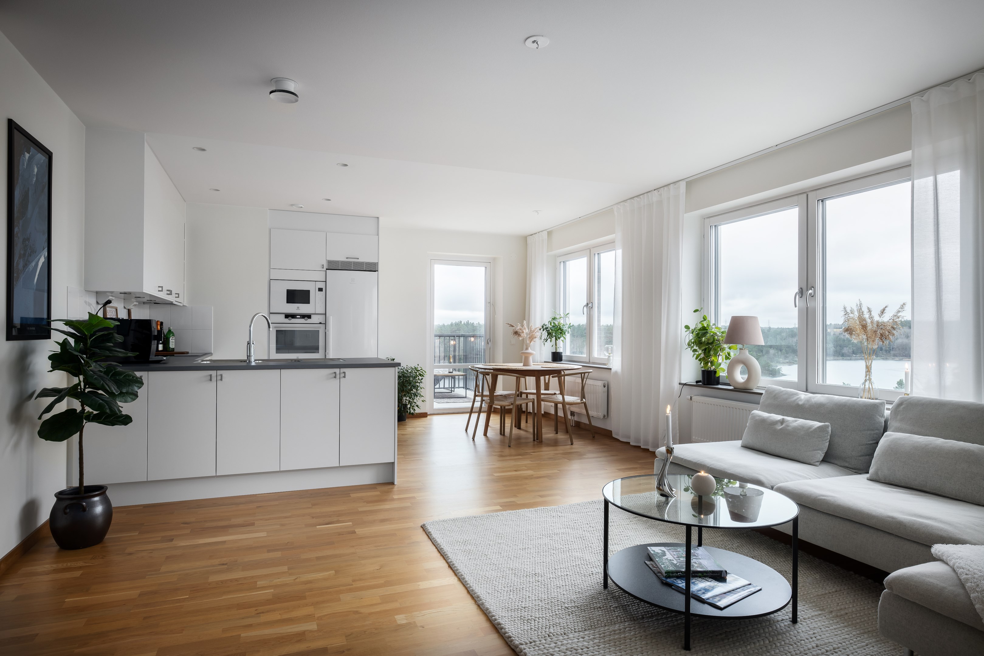 Bostadsbild från Tollareslingan 12, 10/10 tr, Såld i Tollare, Nacka