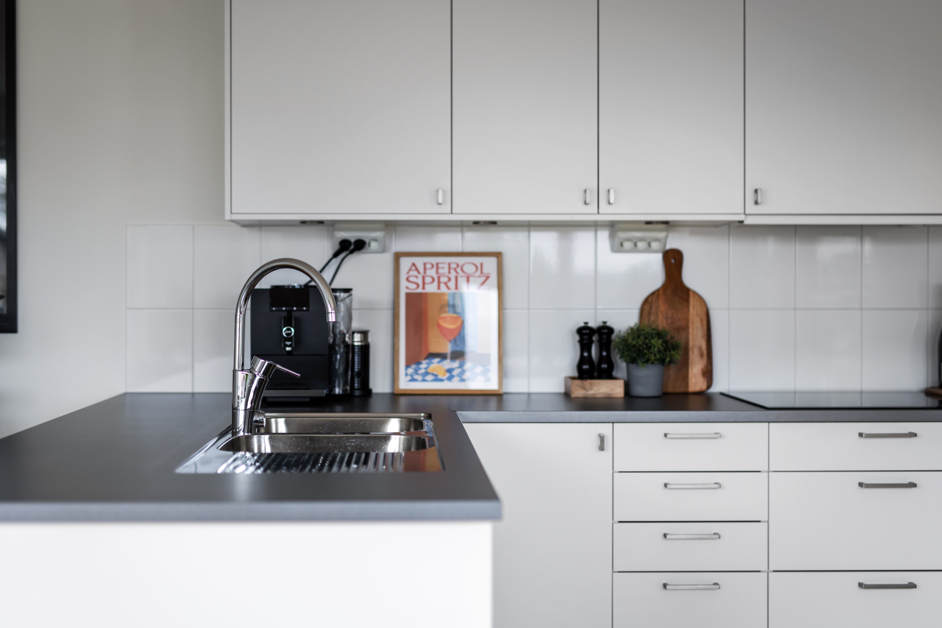 Bostadsbild från Tollareslingan 12, 10/10 tr, Såld i Tollare, Nacka