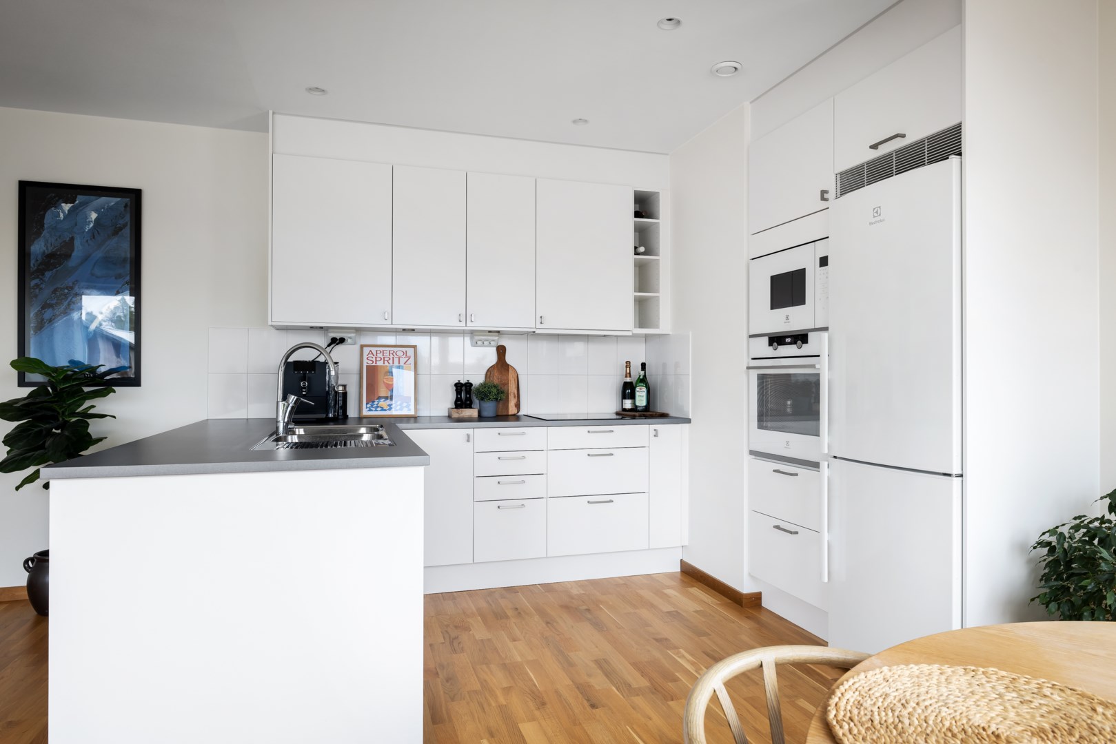 Bostadsbild från Tollareslingan 12, 10/10 tr, Såld i Tollare, Nacka