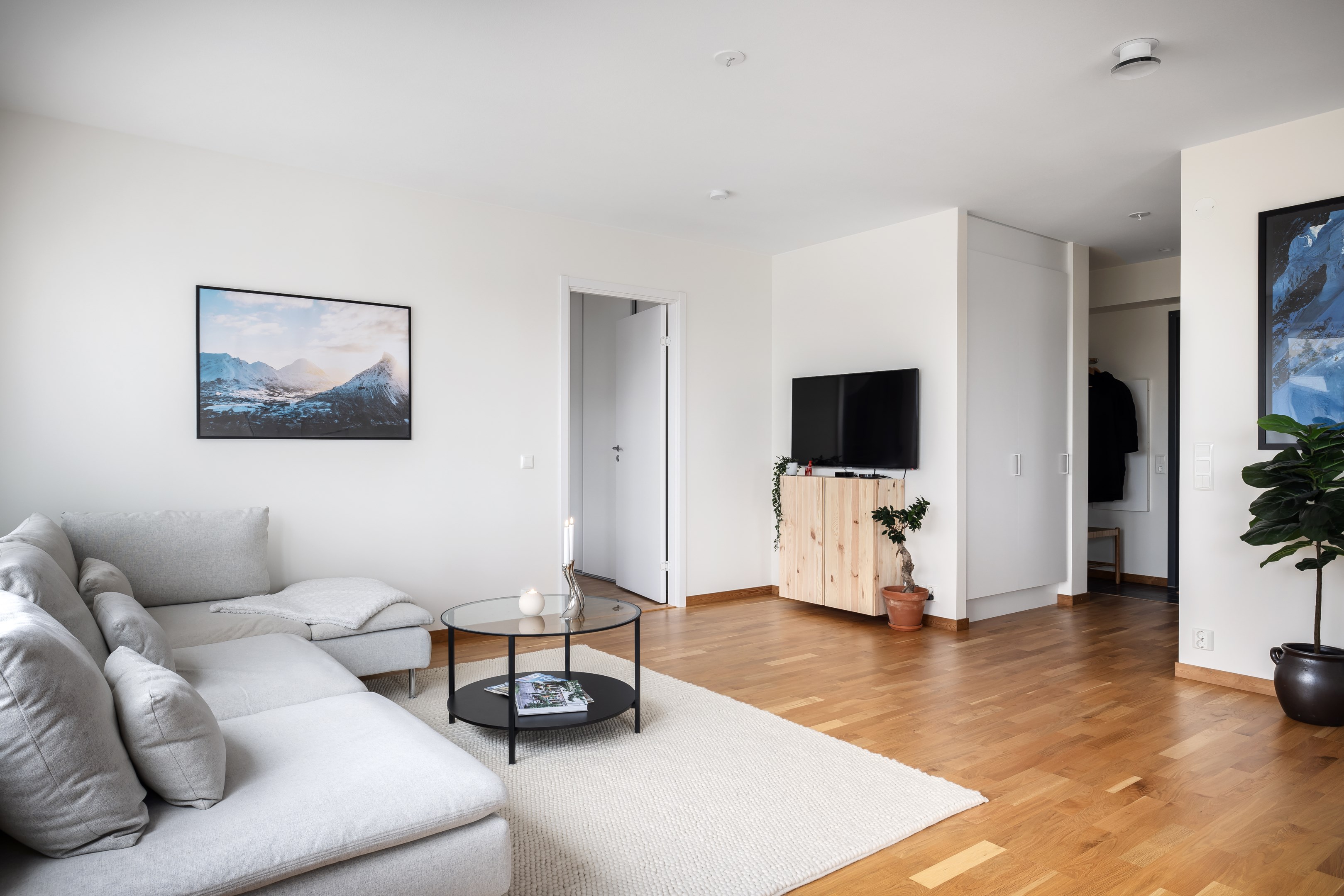 Bostadsbild från Tollareslingan 12, 10/10 tr, Såld i Tollare, Nacka