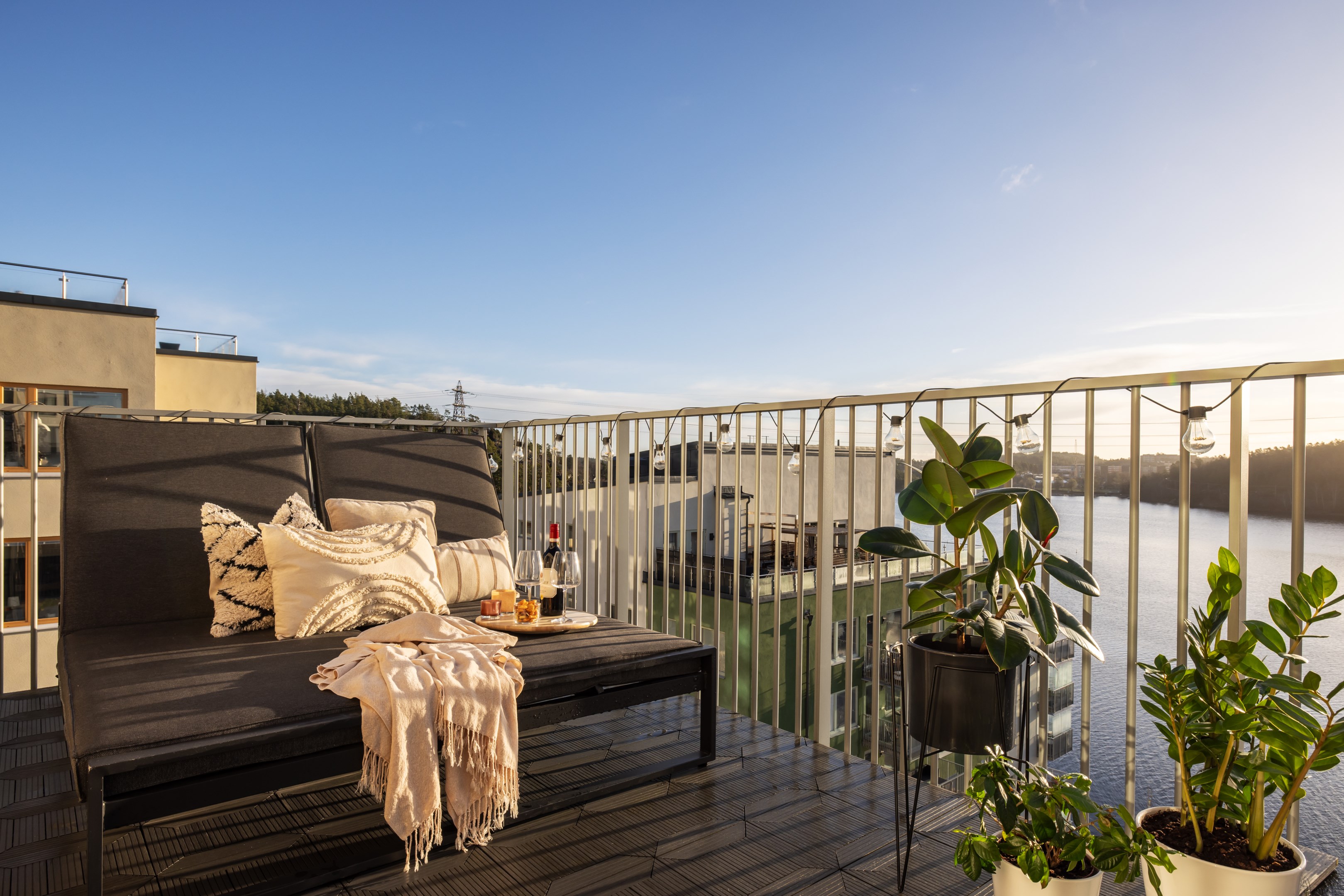 Bostadsbild från Tollareslingan 24, 9tr, Såld i Tollare, Nacka