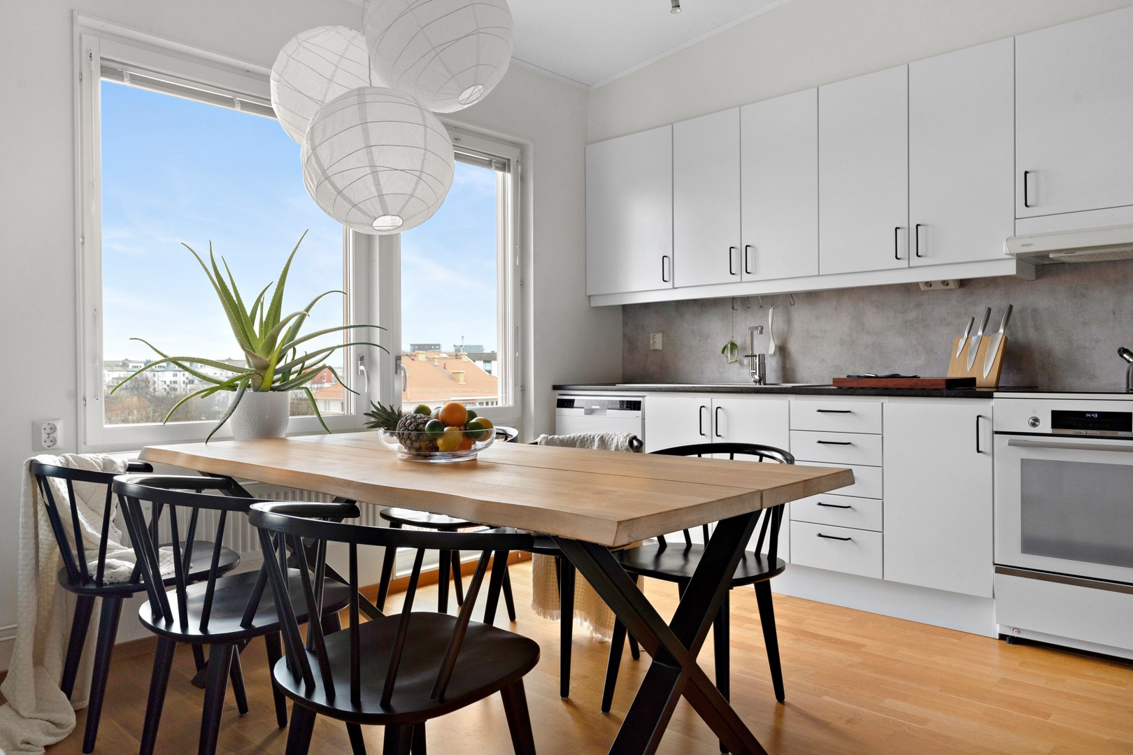 Bostadsbild från Vattholmavägen 4D, Såld i Kapellgärdet, Uppsala