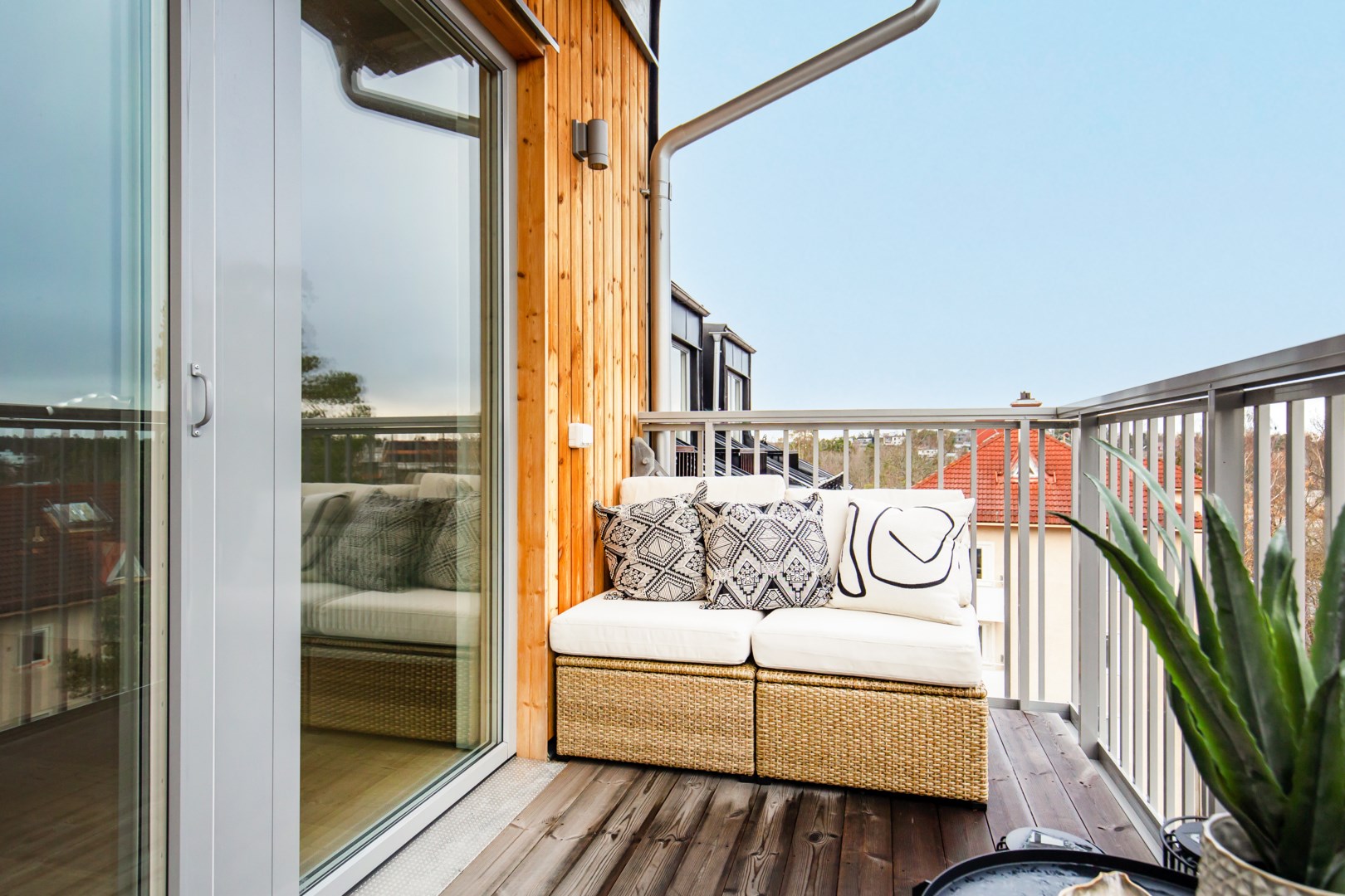 Bostadsbild från Östra Gräsvägen 5, Såld i Ektorp, Nacka