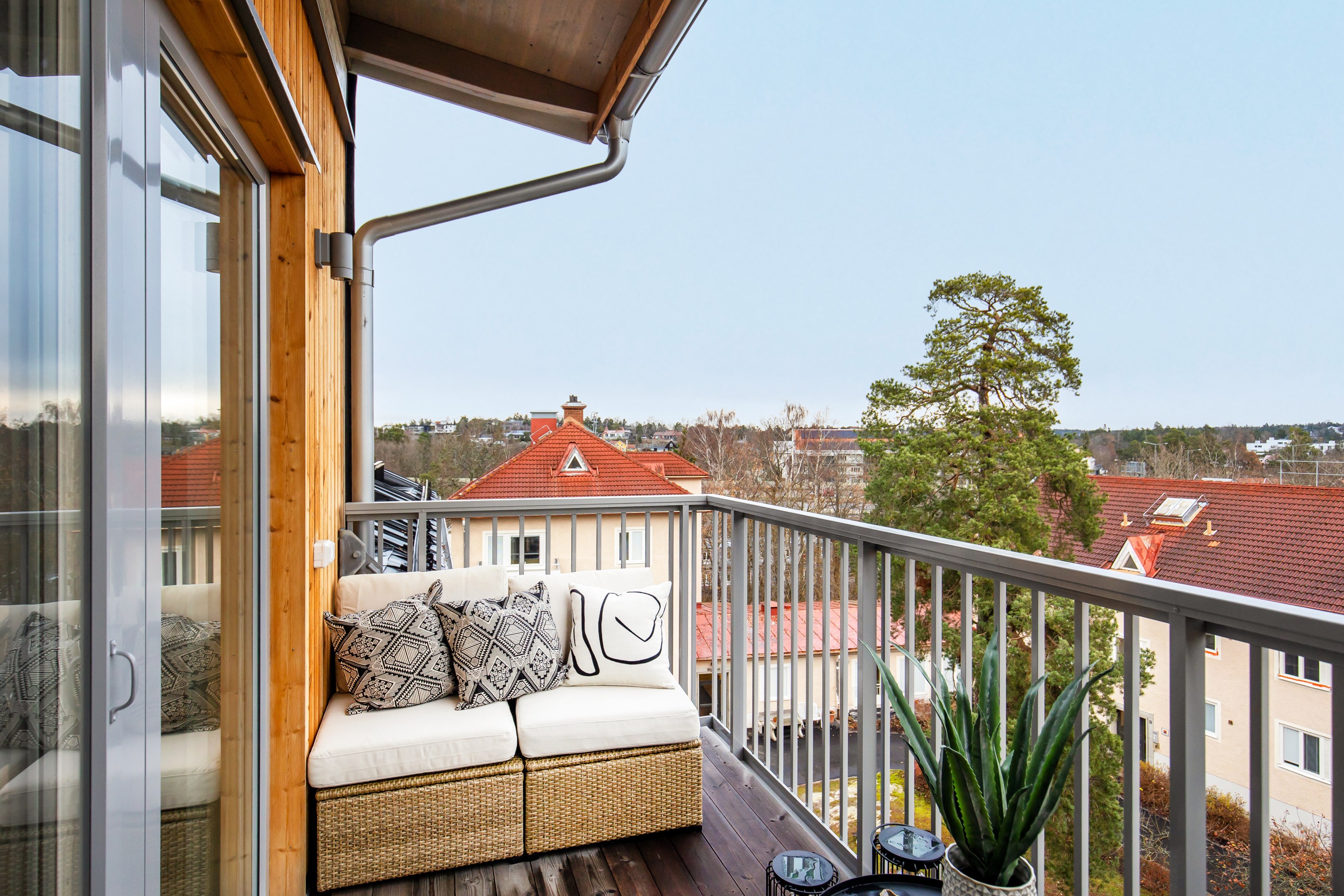 Bostadsbild från Östra Gräsvägen 5, Såld i Ektorp, Nacka