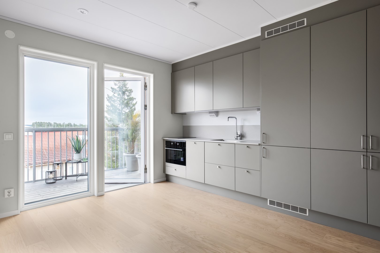 Bostadsbild från Östra Gräsvägen 5, Såld i Ektorp, Nacka