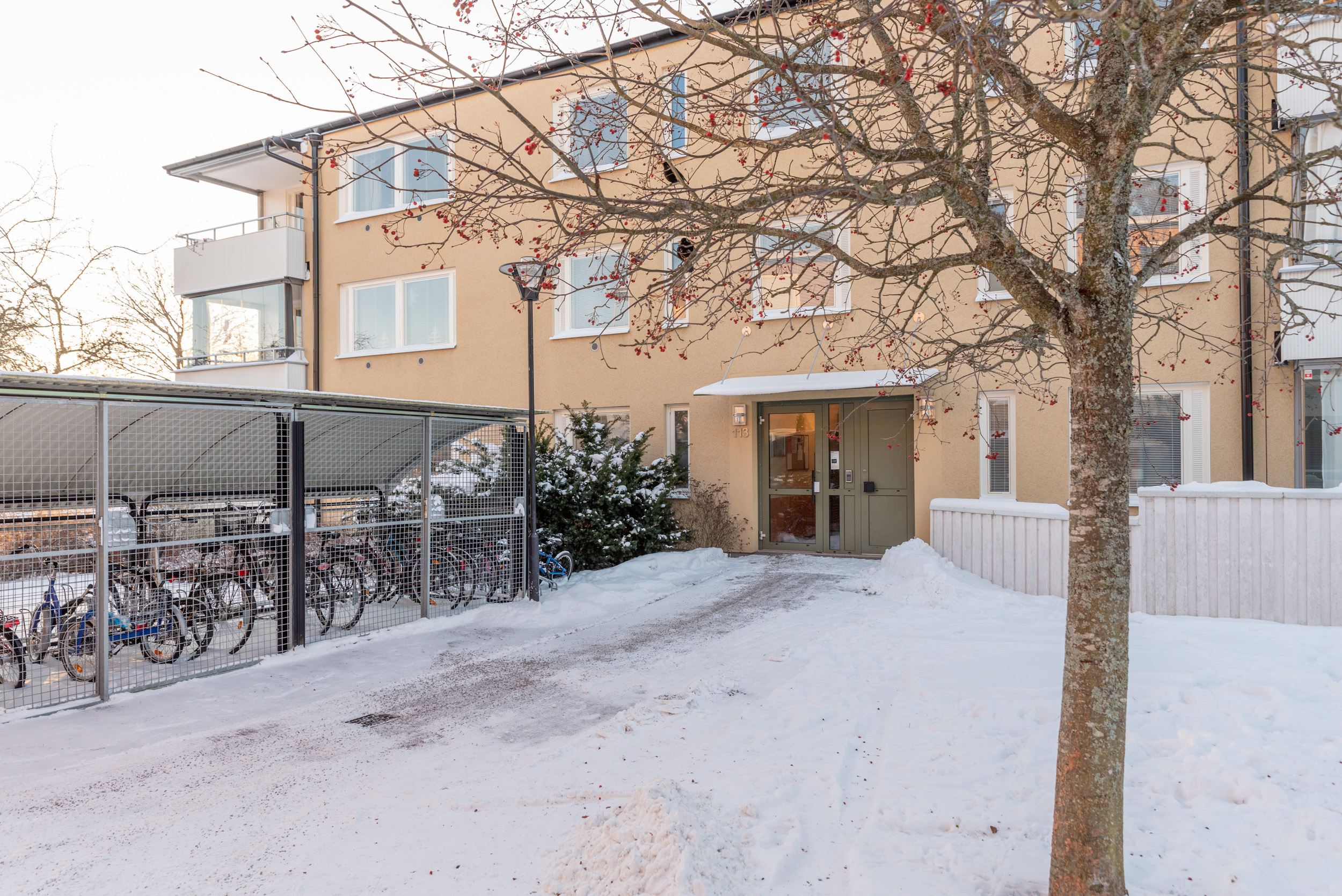 Bostadsbild från Ringduvegatan 113, Såld i Råby, Västerås