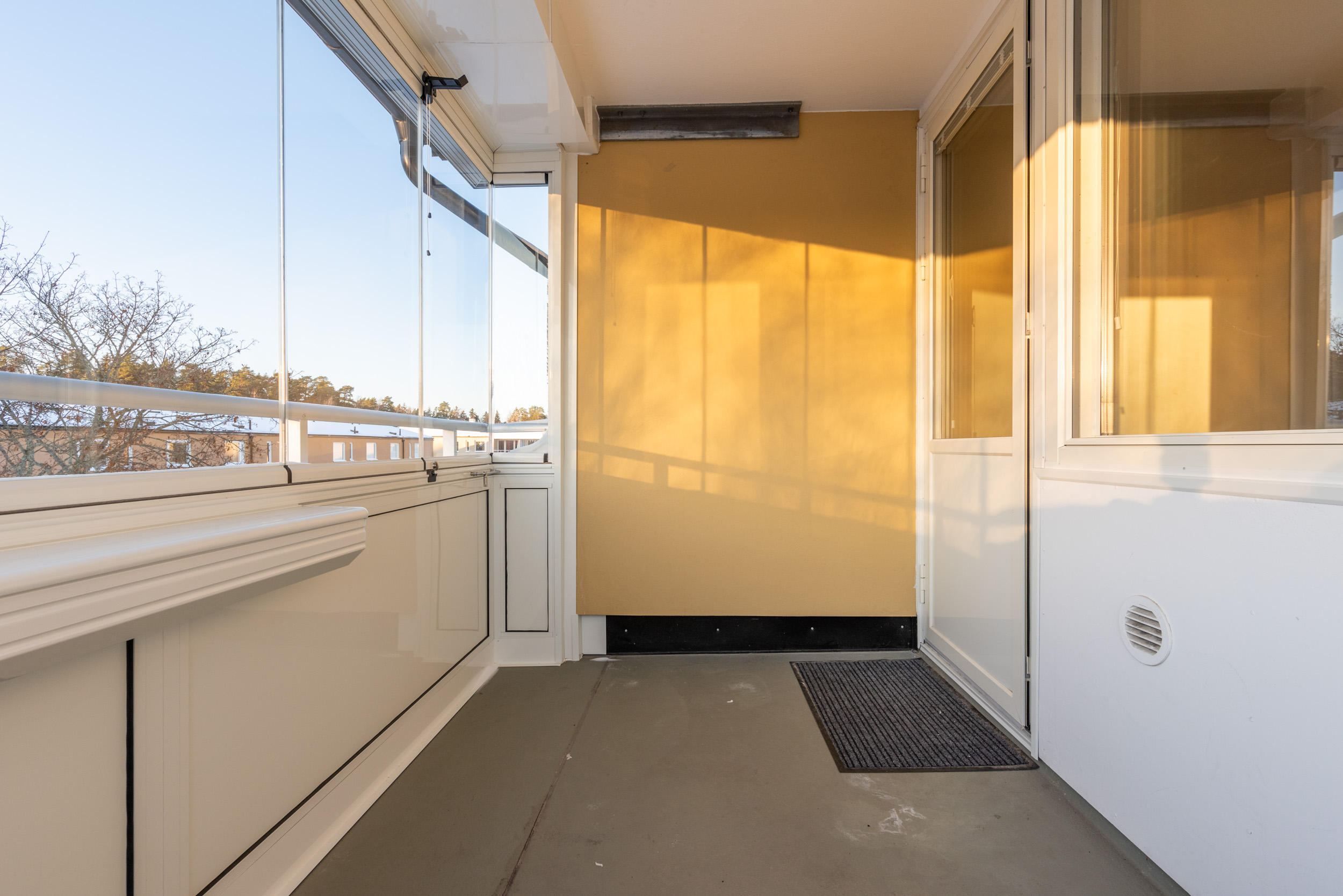 Bostadsbild från Ringduvegatan 113, Såld i Råby, Västerås