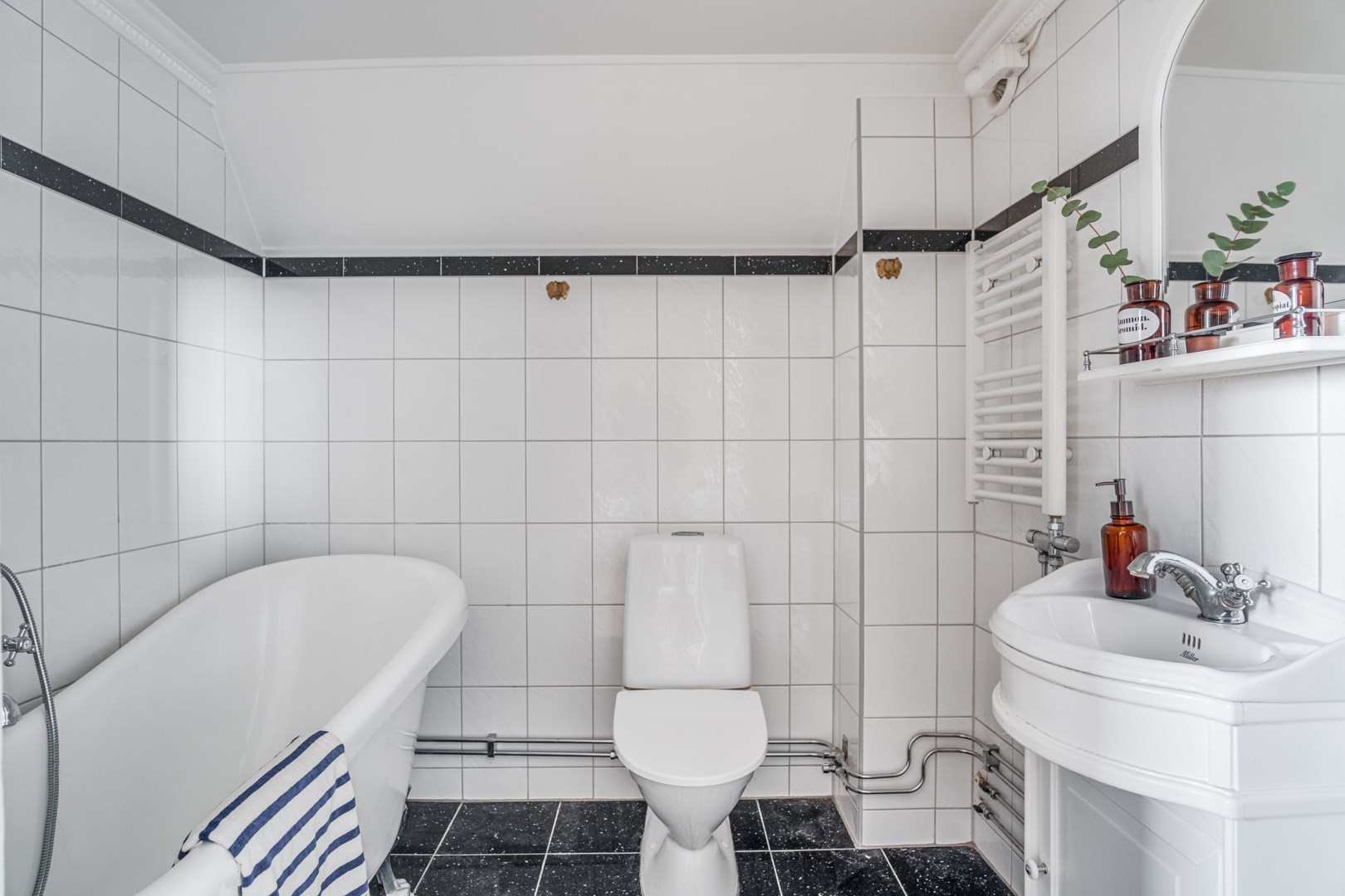 Bostadsbild från Östra Ågatan 51 B, Såld i Centrum, Uppsala