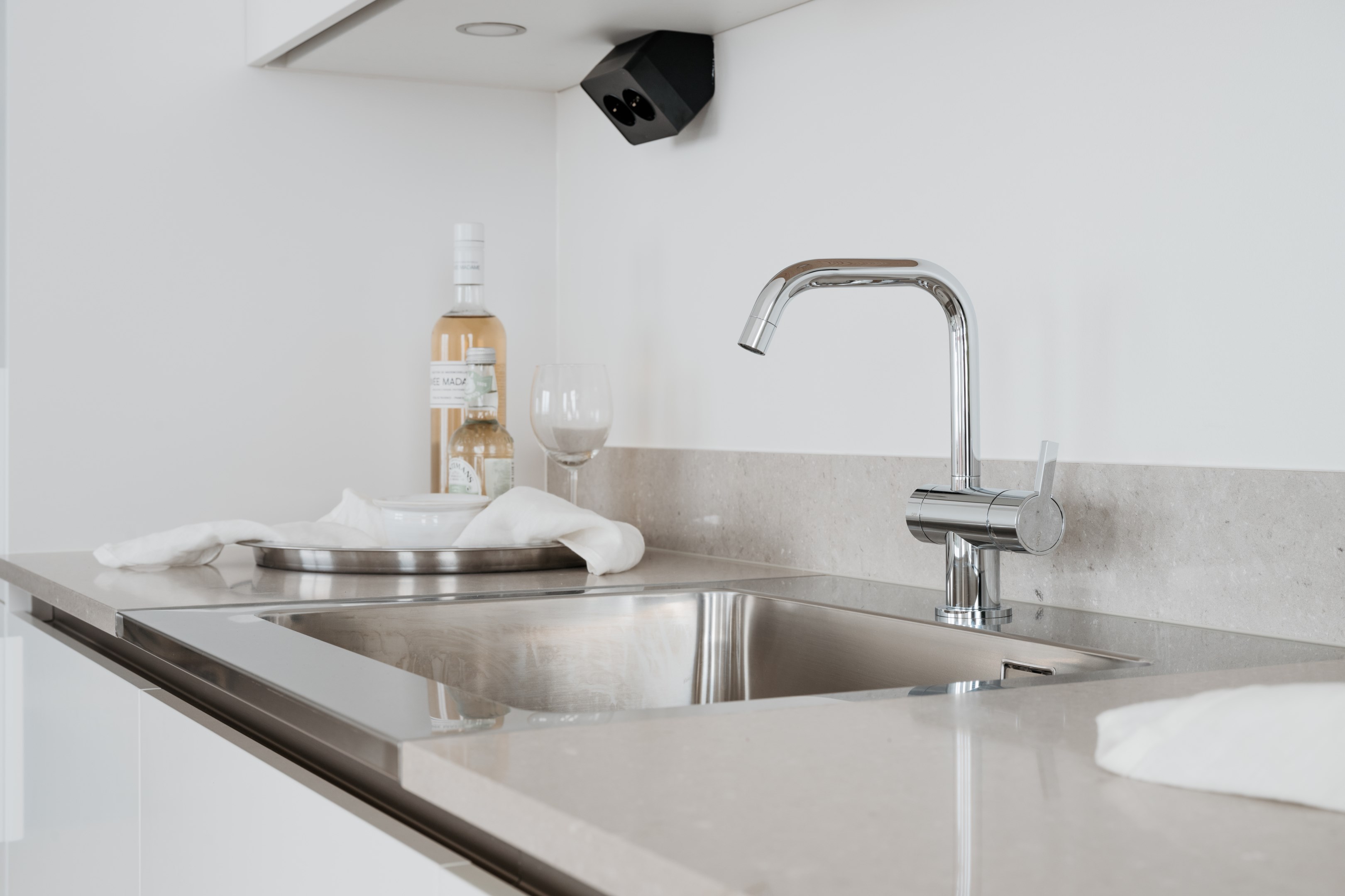 Bostadsbild från Fabrikörvägen 15, 6 tr, Såld i Nacka Strand, Nacka